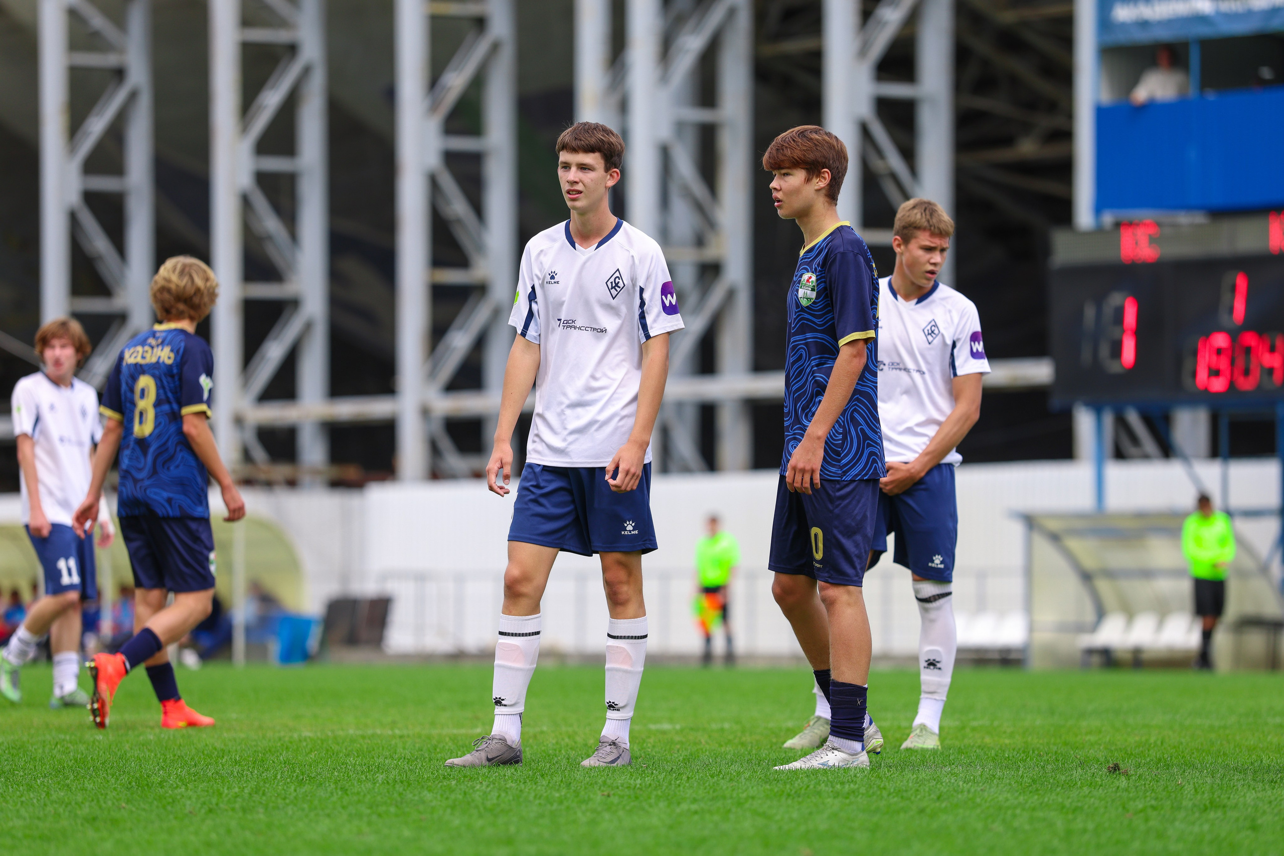 Юношеская футбольная лига U-16. Крылья Советов — Казань