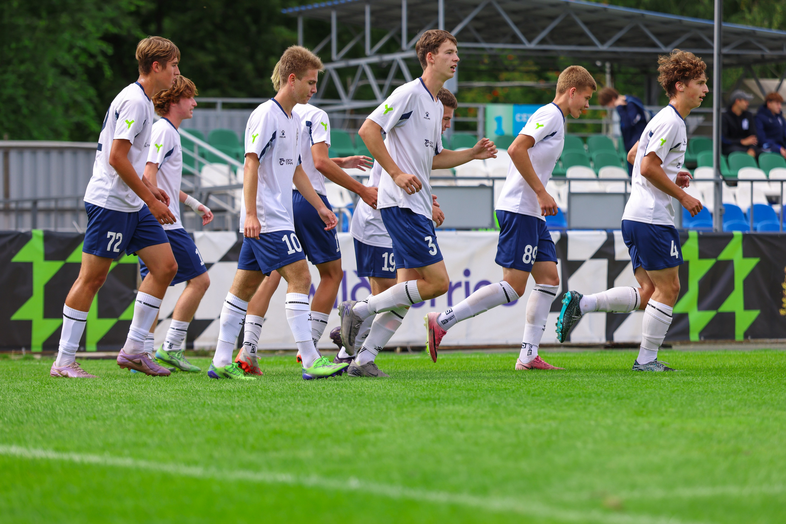 Юношеская футбольная лига U-16. Крылья Советов — Казань