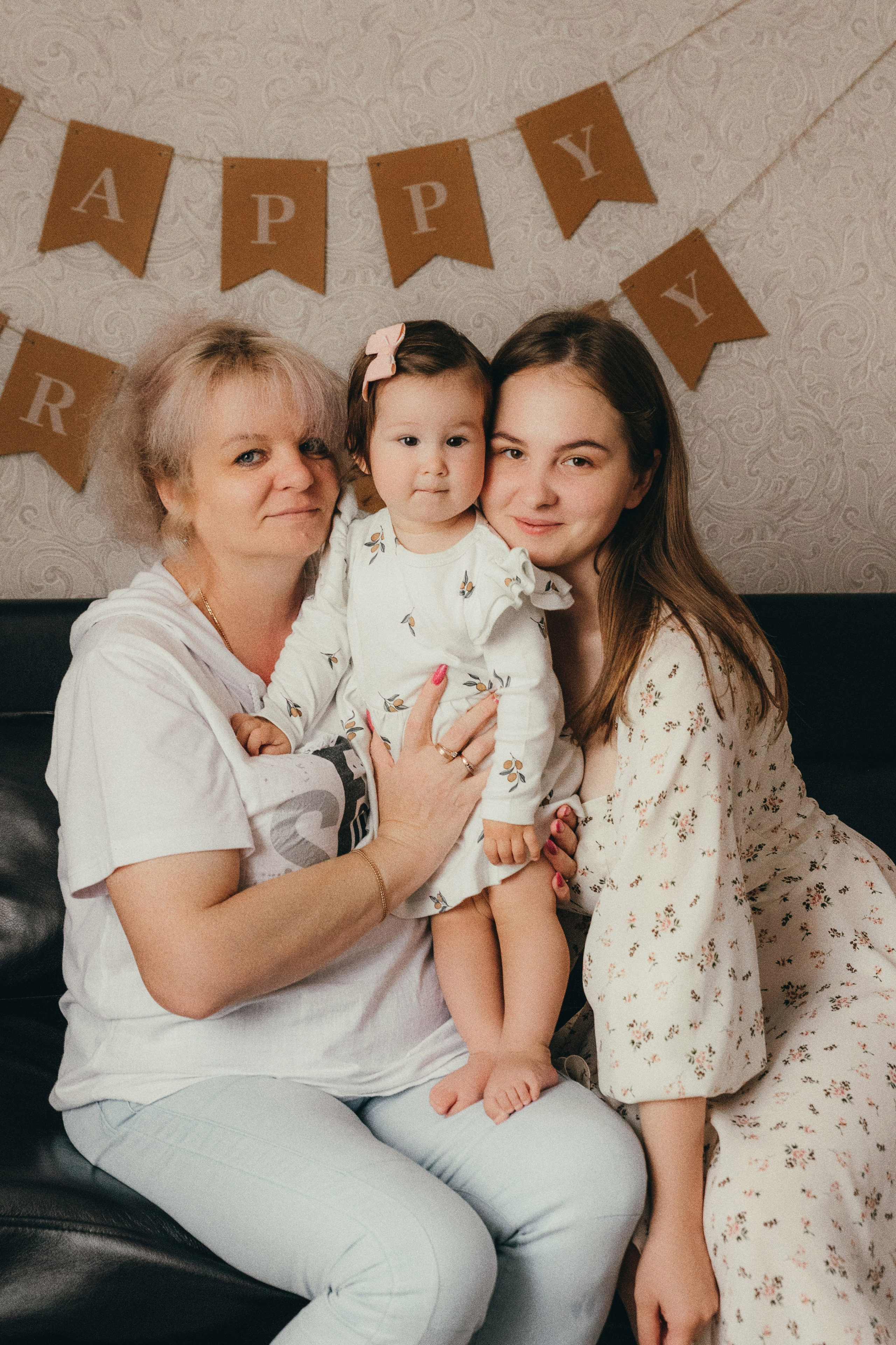 Андрей, Катя и Лера. Семейный фотограф • Домашние съемки в Нижнем Новгороде