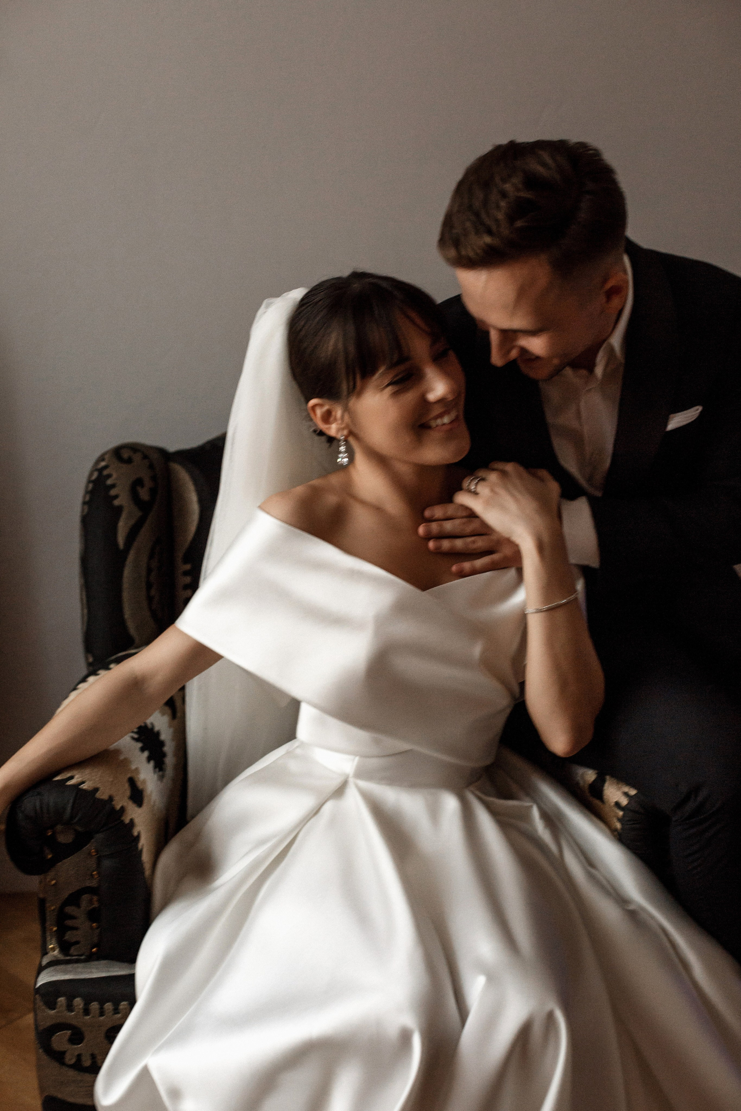 Свадьба на катере. Свадебный фотограф в Санкт-Петербурге Вика Стукачева