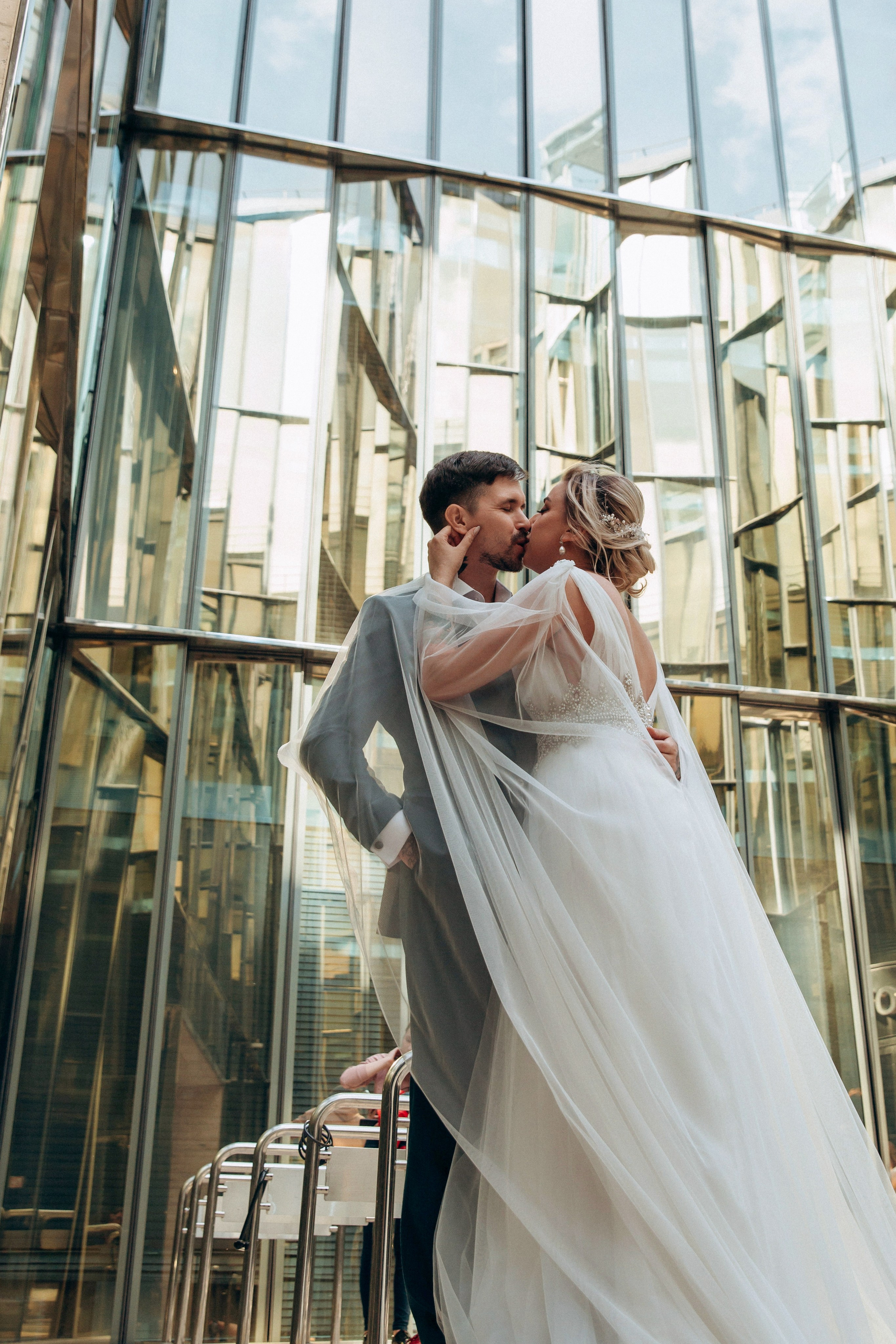 Неоновая свадьба. Свадебный фотограф в Санкт-Петербурге Вика Стукачева