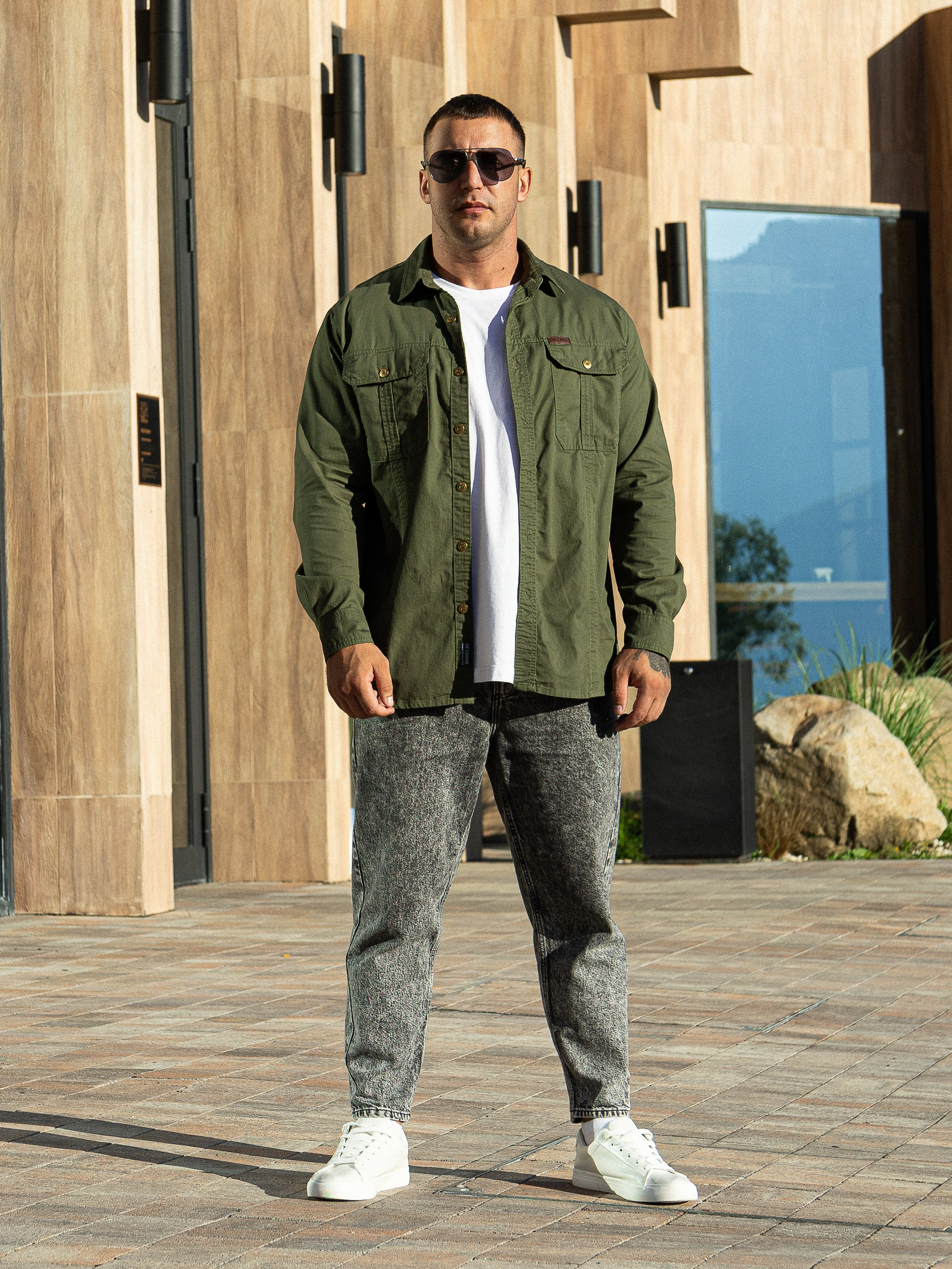 Женя. Фото для маркетплейсов в самых сочных локациях города Сочи