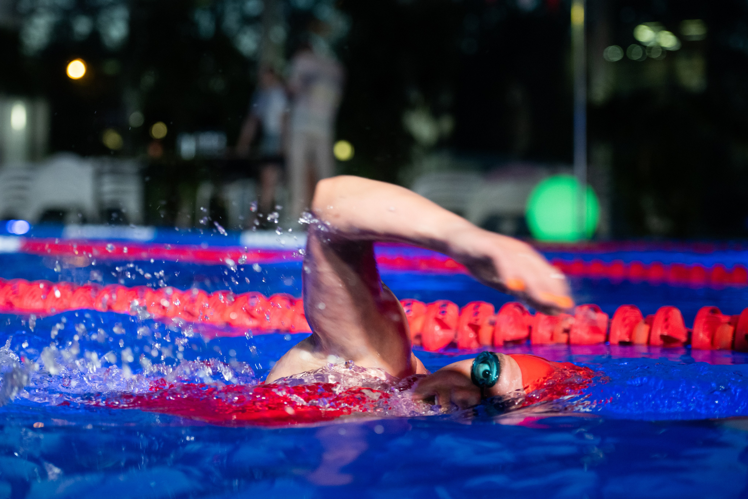 NIGHT WATER. ДИНА МИХНЕВА спортивный фотограф Москва
