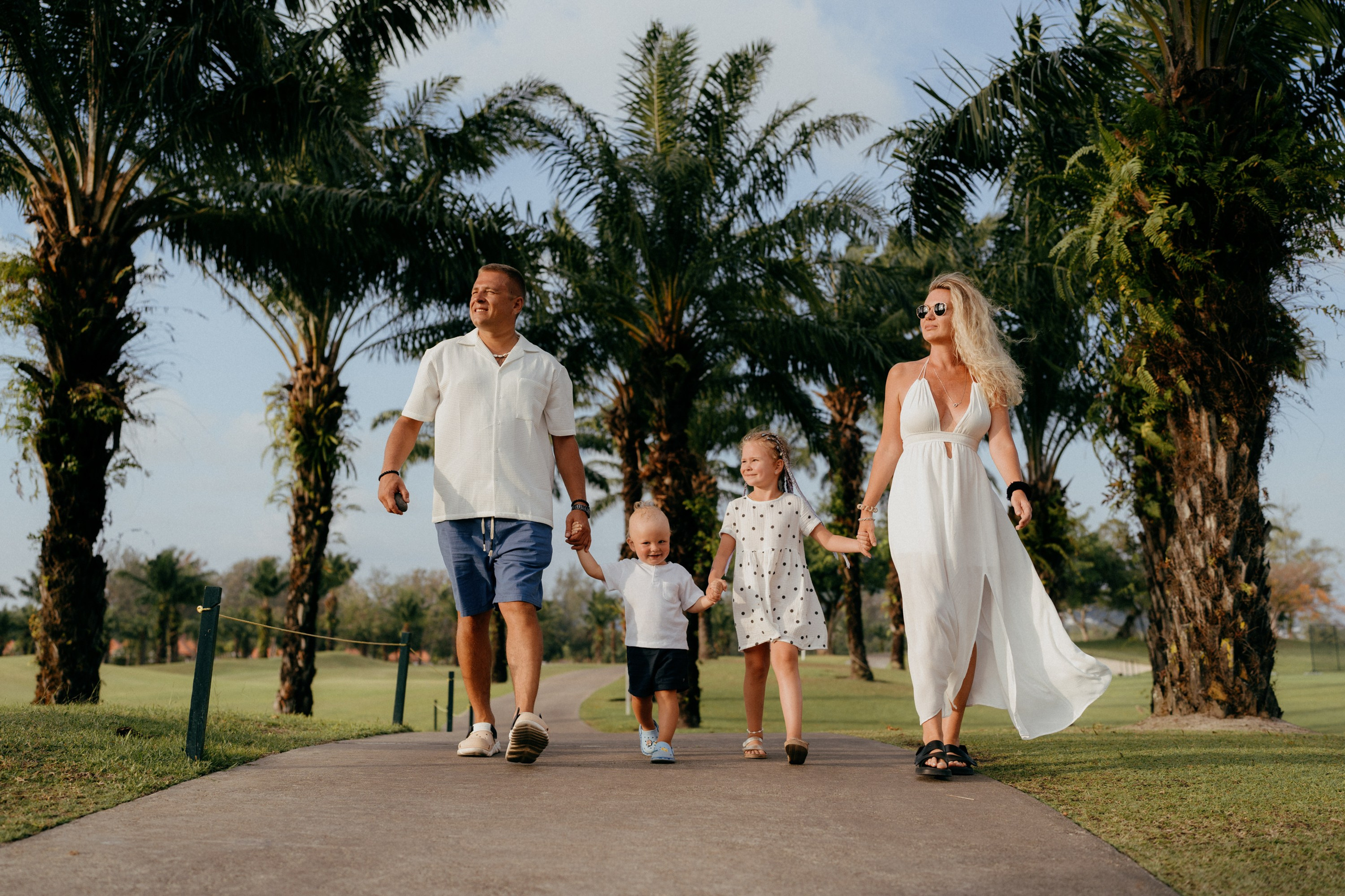 Семейная фотосессия в Laguna Golf Club