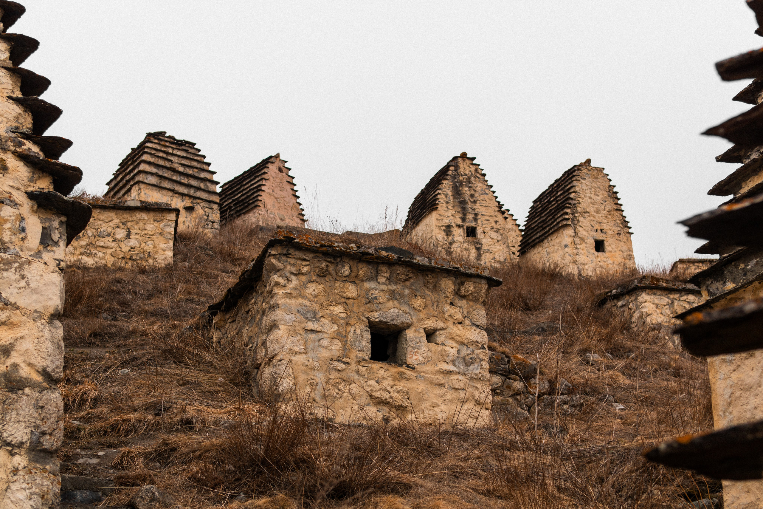 Фотографические услуги Владикавказ, фотостудия Владикавказ, фотограф на выезд Владикавказ, фотосессия Владикавказ, парная фотосессия Владикавказ, фотограф на медовый месяц Владикавказ, фотограф на предложение Владикавказ, фотография выпускного Владикавказ, фотограф природы Владикавказ, фотография архитектуры Владикавказ, культурная фотография Владикавказ, туристическая фотография Владикавказ, ночная фотография Владикавказ, уличная фотография Владикавказ, репортажный фотограф Владикавказ, документальная фотография Владикавказ, художественный фотограф Владикавказ, предметная фотография Владикавказ, корпоративный фотограф Владикавказ, фотограф домашних животных Владикавказ