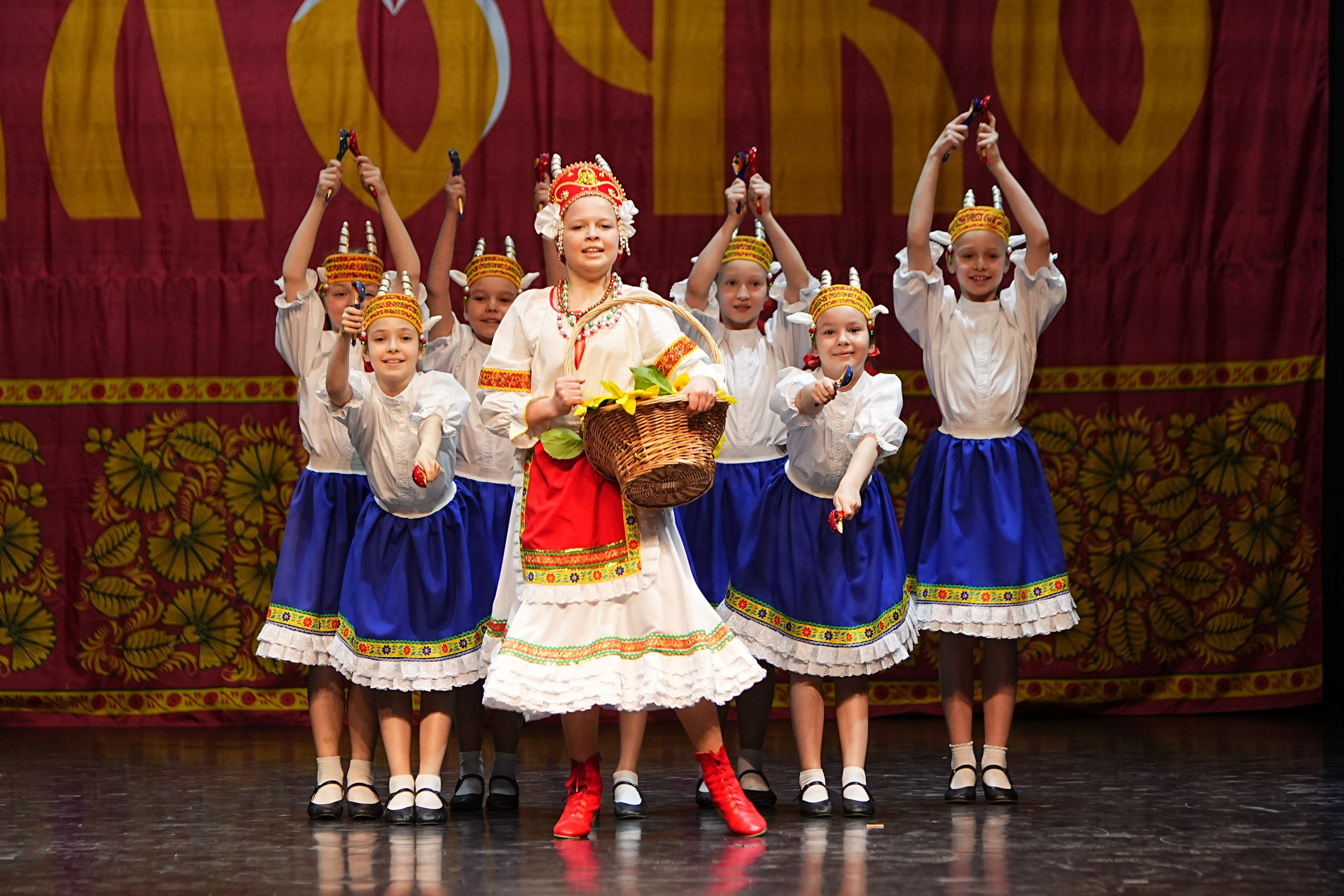 5 апреля, блок 1, г. Тверь. Золотое яблочко