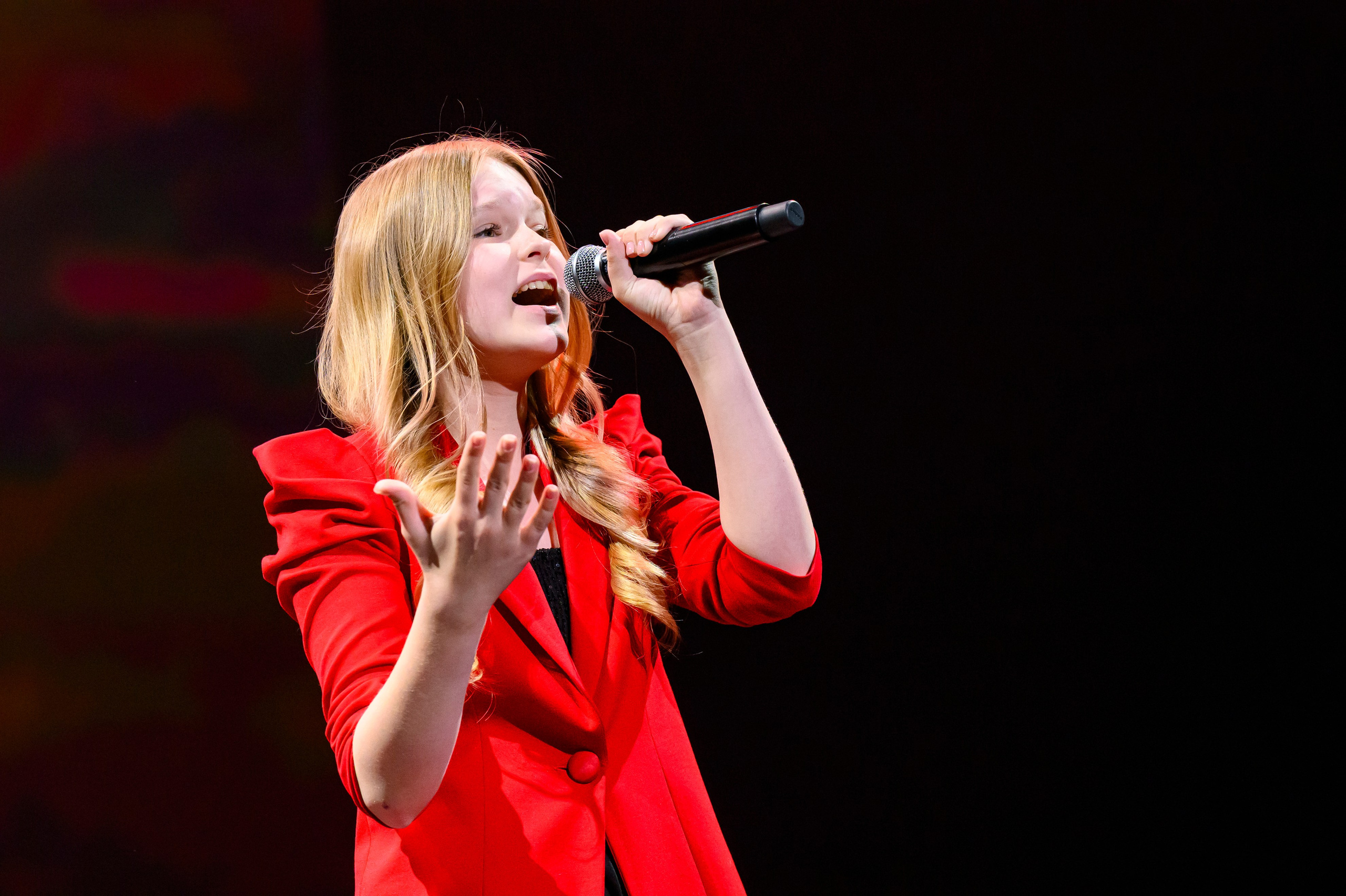 23 апреля, часть 1, БКЗ Октябрьский, г. Санкт-Петербург. Золотое яблочко