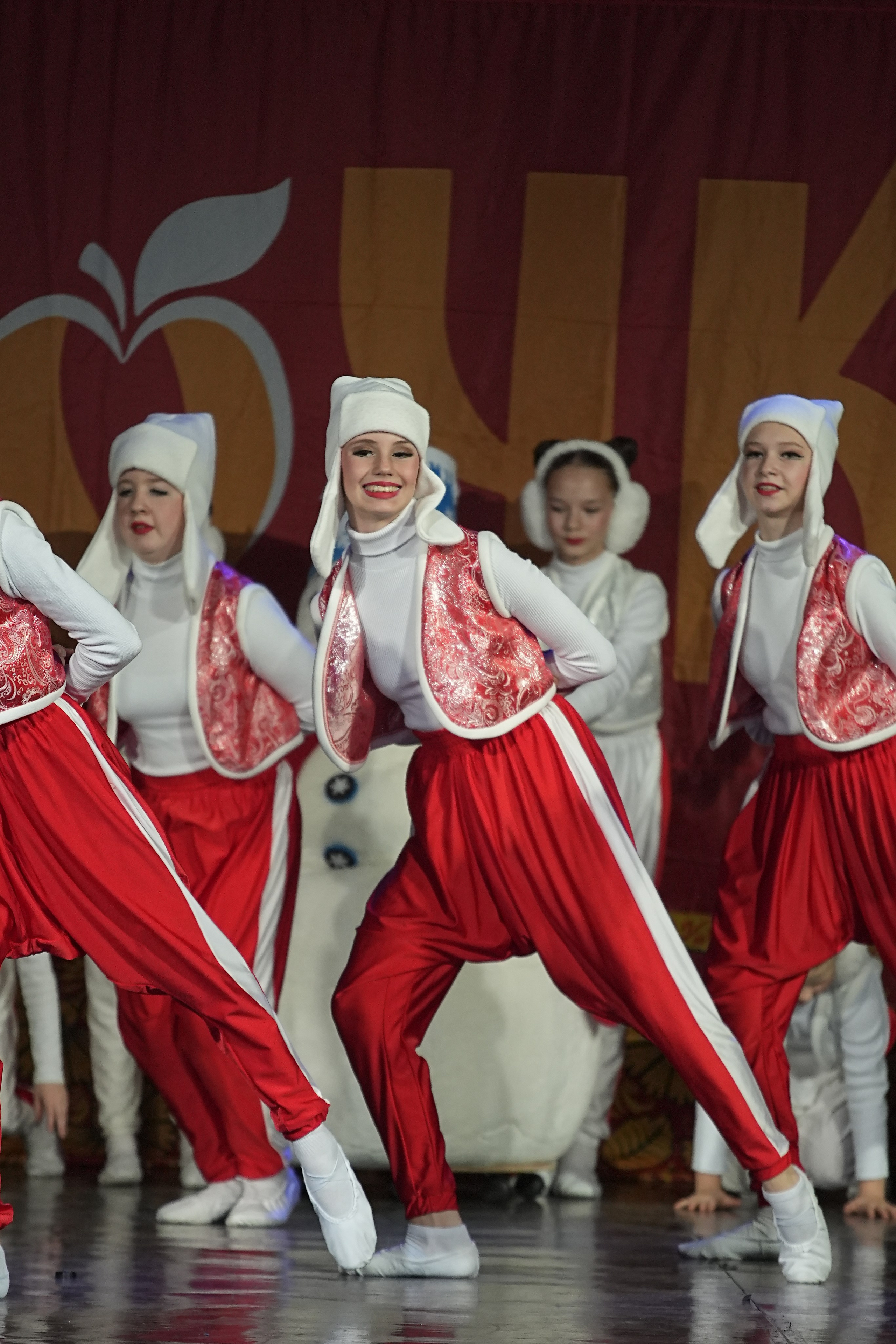 8 декабря, г. Кострома. Золотое яблочко