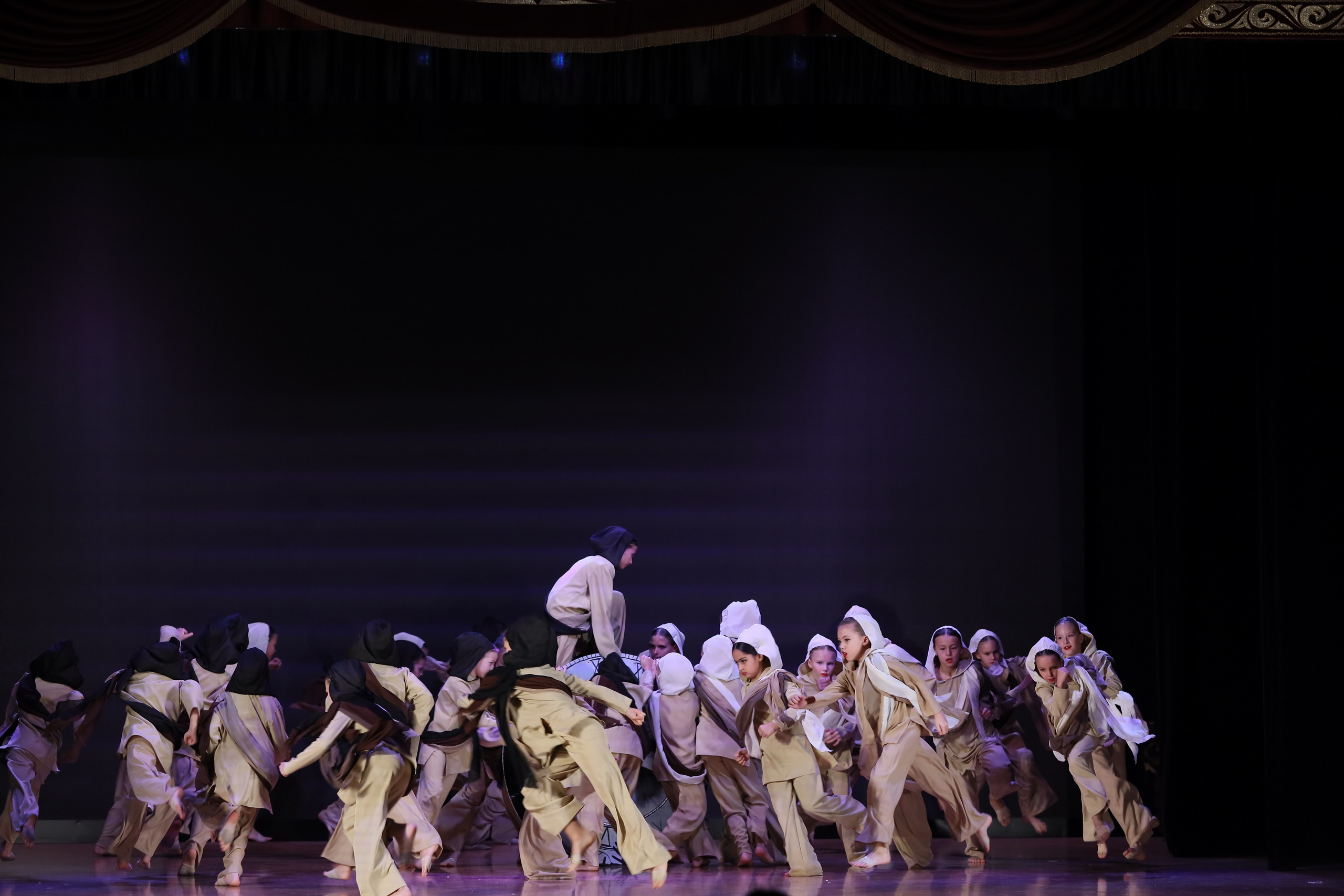 4 ноября, блок 1, видео, номера 59-, г. Краснодар. Золотое яблочко