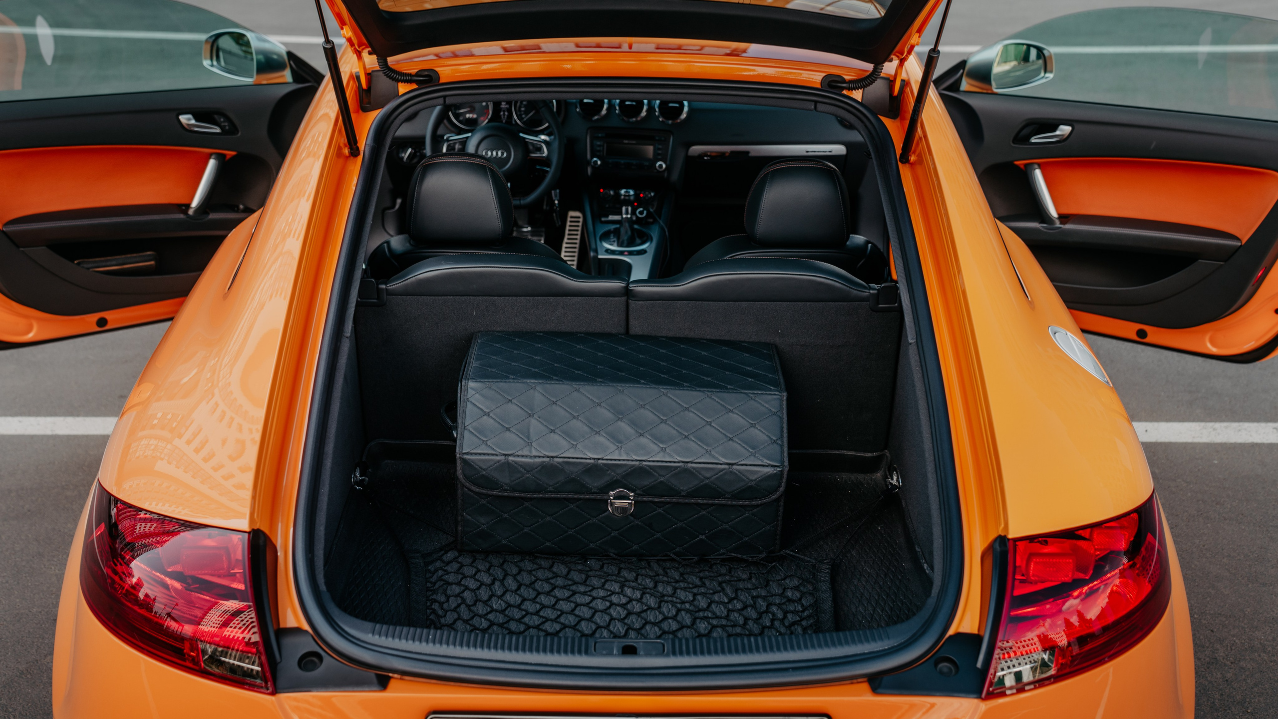 Audi TTs. Фотограф, видеограф и пилот дрона на Байкале