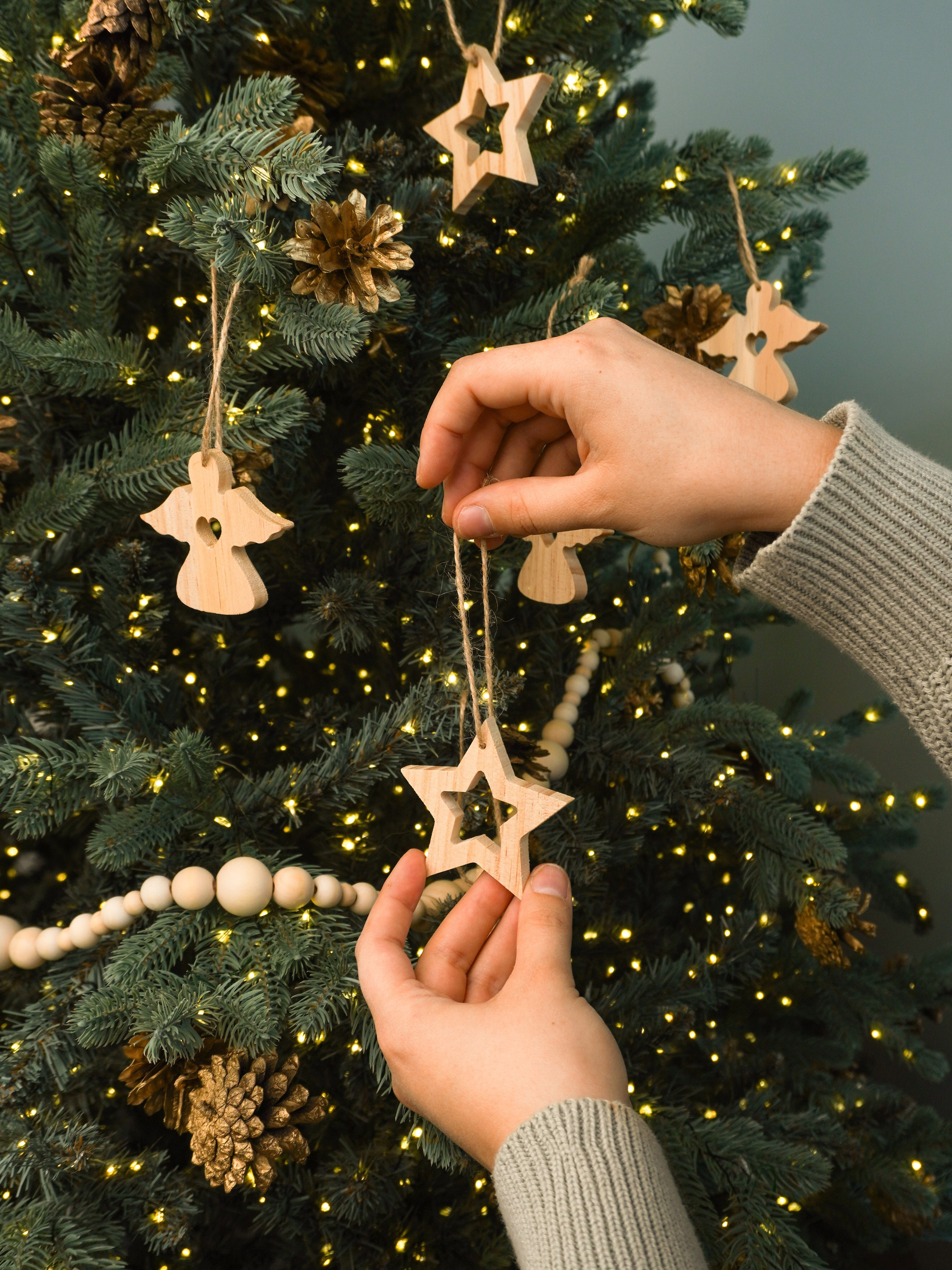 Новогодние украшения. Кузнецова Мария — профессиональный фотограф в Санкт-Петербурге | Предметная фотосъёмка, модельные тесты, актёрское портфолио, концерты