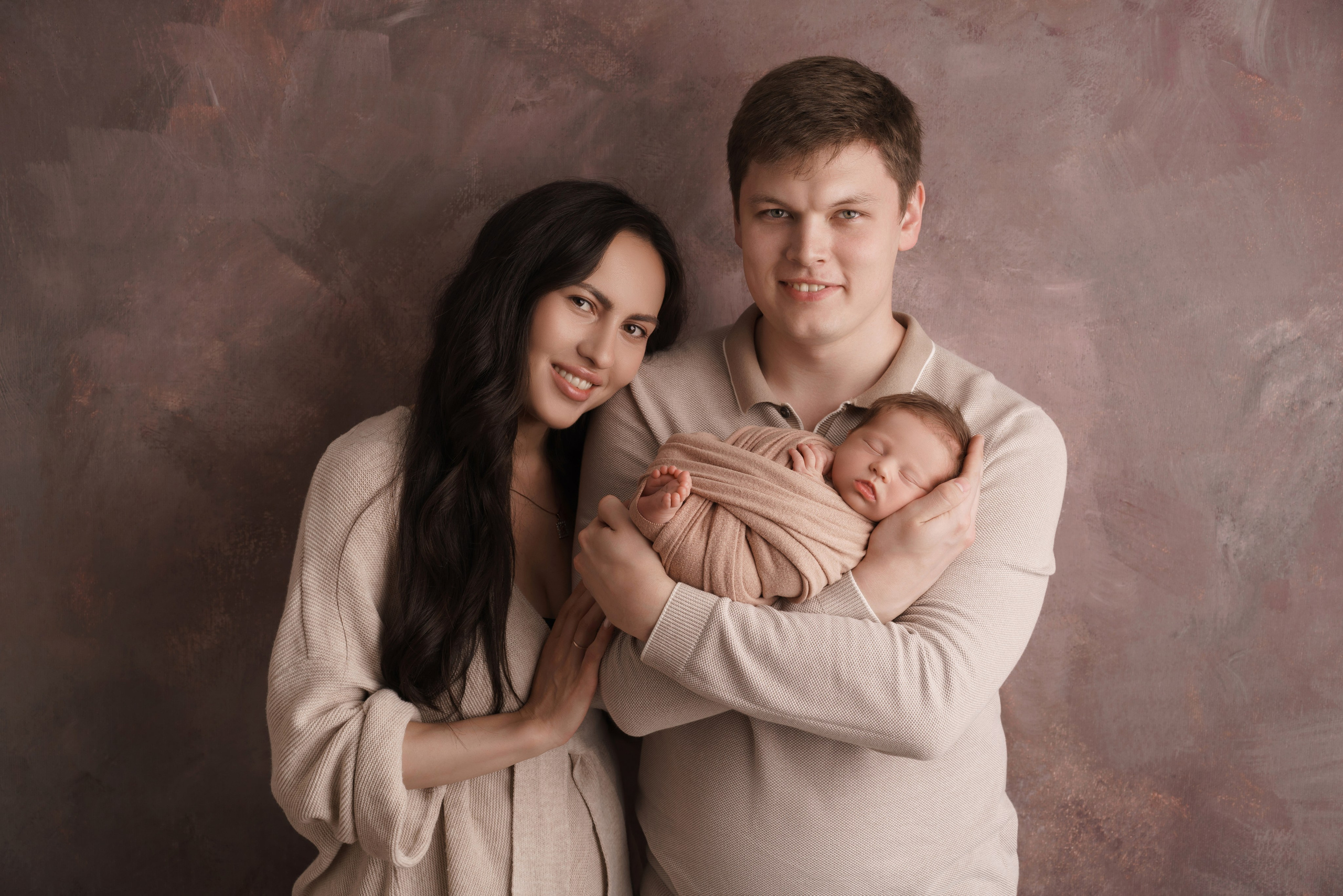 Семейные фотосессии с новорожденными | Трогательные кадры малышей и их близких в Москве и МО. Фотосессия новорожденных в Москве и Московской области | Профессиональный фотограф newborn — Татьяна Иванова