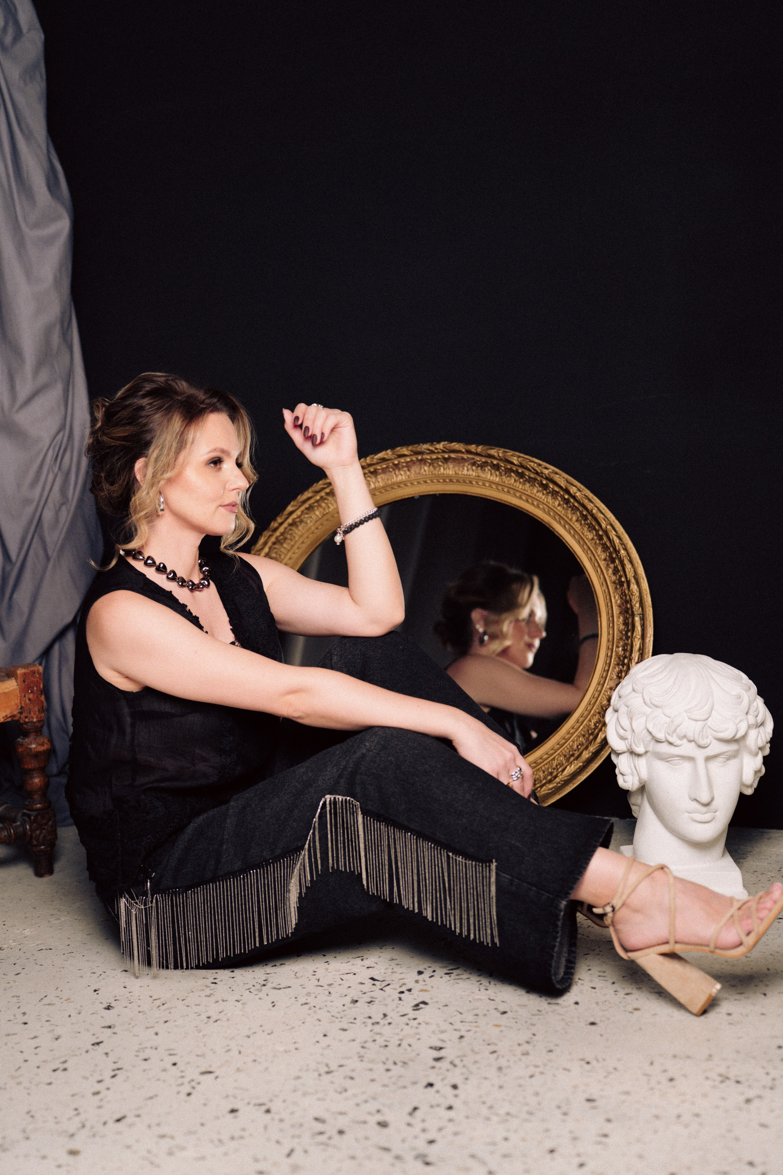 НОВОГОДНЯЯ ФОТОСЕСИИЯ В СТУДИИ ДЛЯ ДЕВУШКИ И ПРОГУЛКА ПО ЧЕРНЫШЕВСКОЙ. Профессиональный фотограф, Санкт-Петербург — Виктория Богомолова