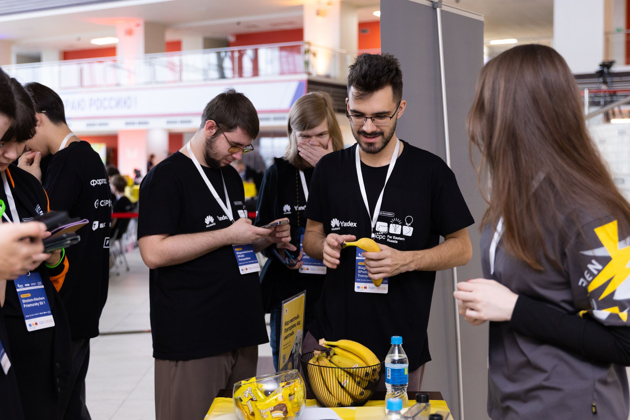 ICPC 2025 / Спортивное программирование. Олег Катакинов| Репортажный фотограф в городе у моря (Владивосток)