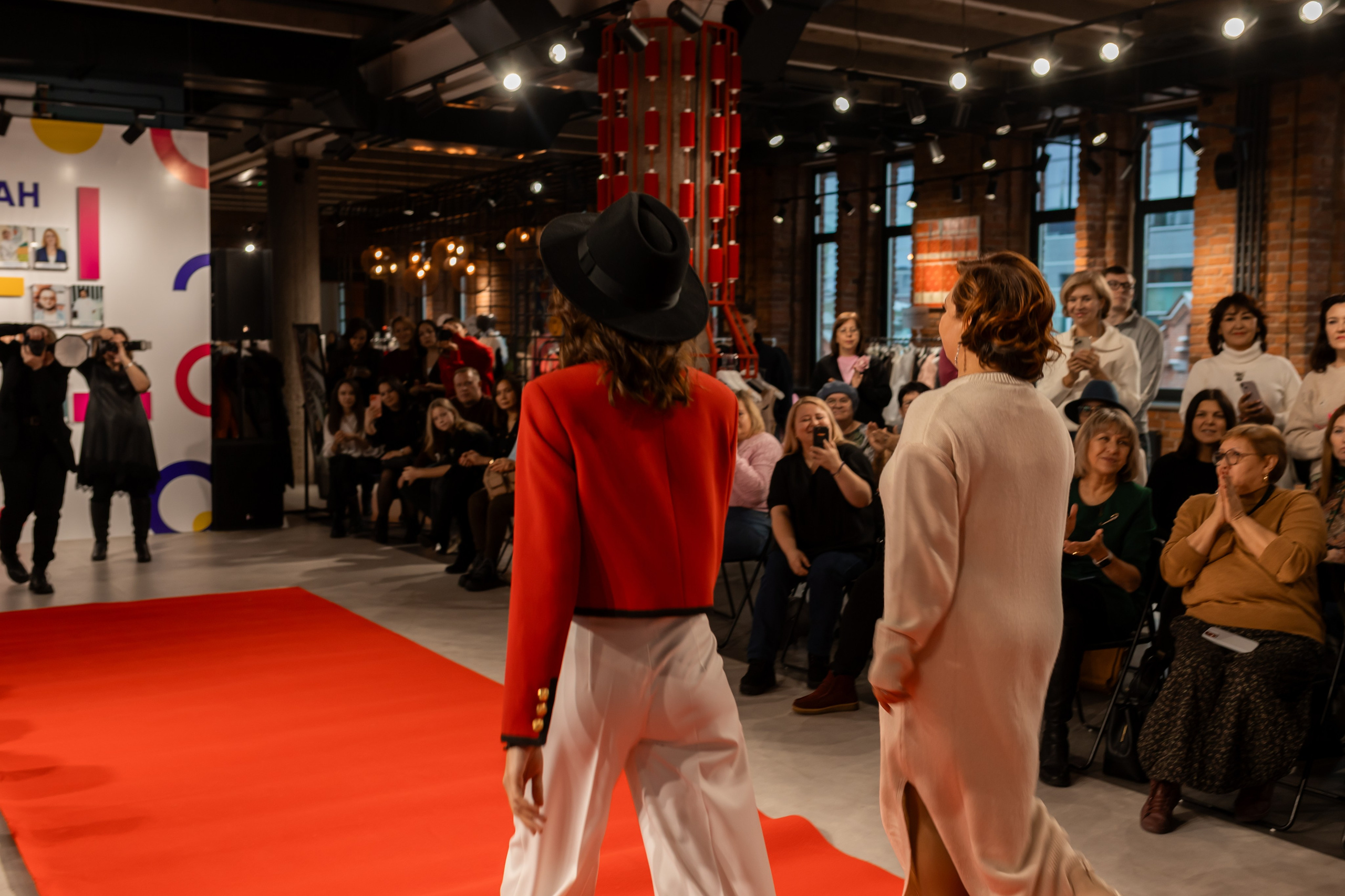 Показ проекта Super woman. Марина Шаймухаметова. Фотограф в Уфе