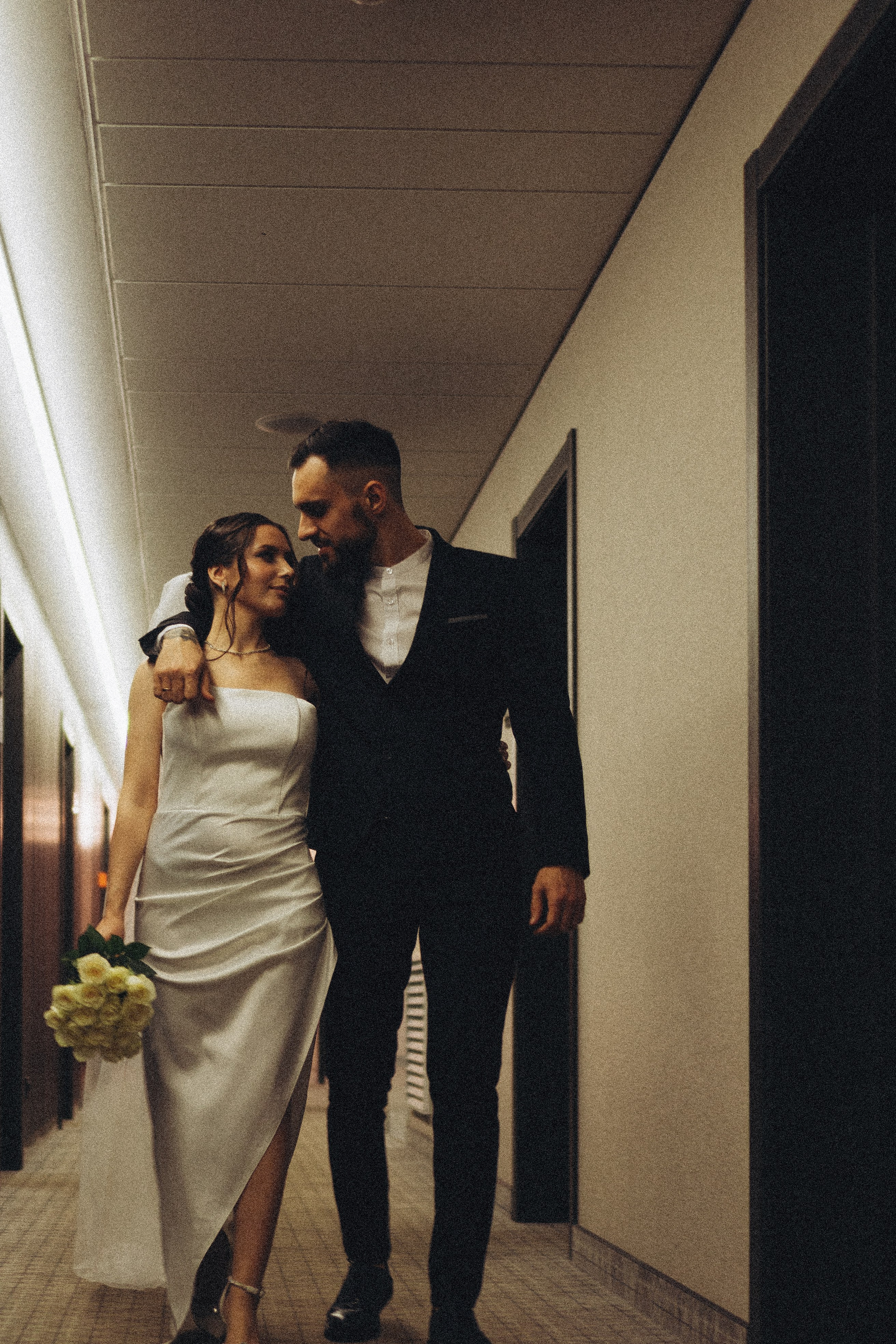 СВАДЕБНАЯ СЬЕМКА СБОРОВ ЖЕНИХА И НЕВЕСТЫ В ОТЕЛЕ И ТАКЖЕ ФОТОСЕССИИЯ В ОТЕЛЕЕ МЕГАПОЛИС БРЯНСК. Профессиональный фотограф, Санкт-Петербург — Виктория Богомолова