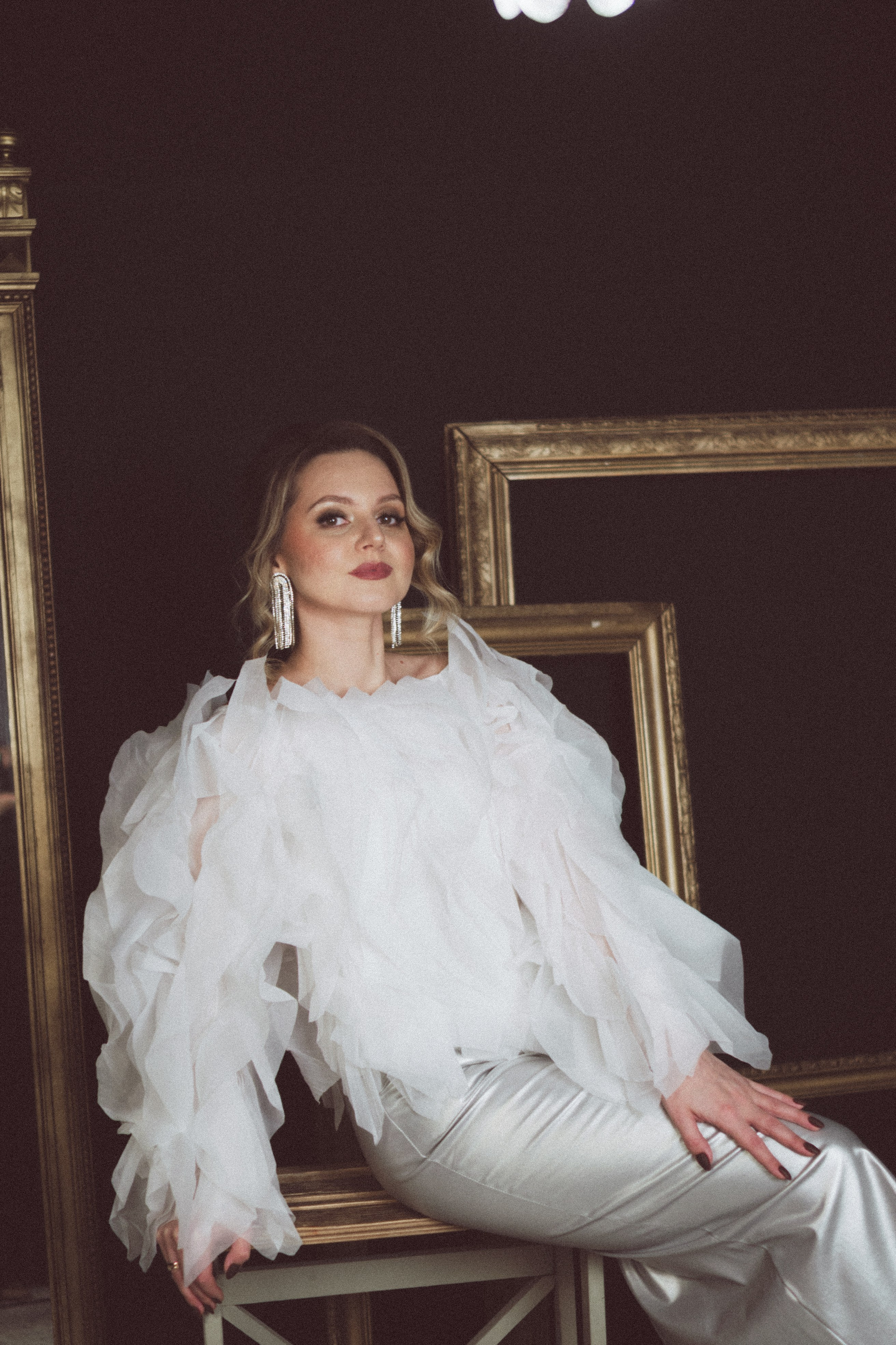 НОВОГОДНЯЯ ФОТОСЕСИИЯ В СТУДИИ ДЛЯ ДЕВУШКИ И ПРОГУЛКА ПО ЧЕРНЫШЕВСКОЙ. Профессиональный фотограф, Санкт-Петербург — Виктория Богомолова