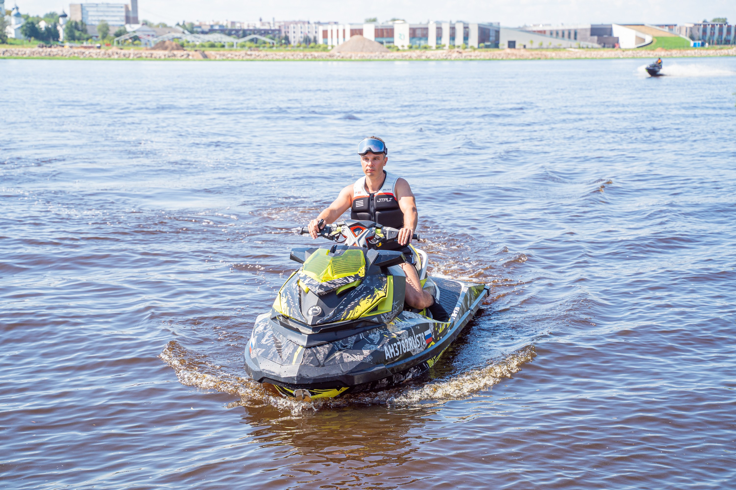 Гидровыезд -Великий Новгород. Свадебный, семейный, портретный, репортажный фотограф в Санкт-Петербурге