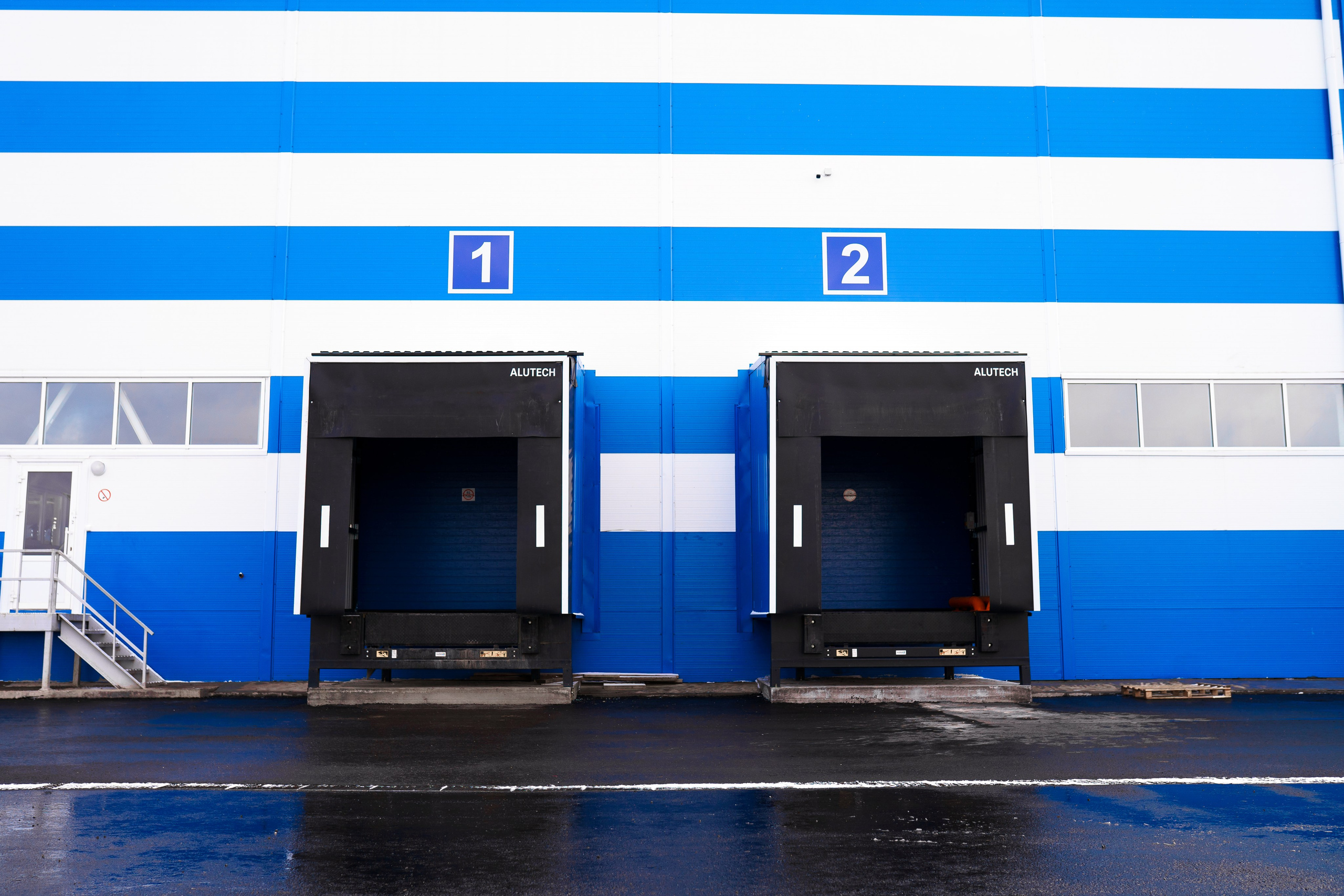 КОММЕРЦИЯ. Никита Аничкин фото и видео оператор из России