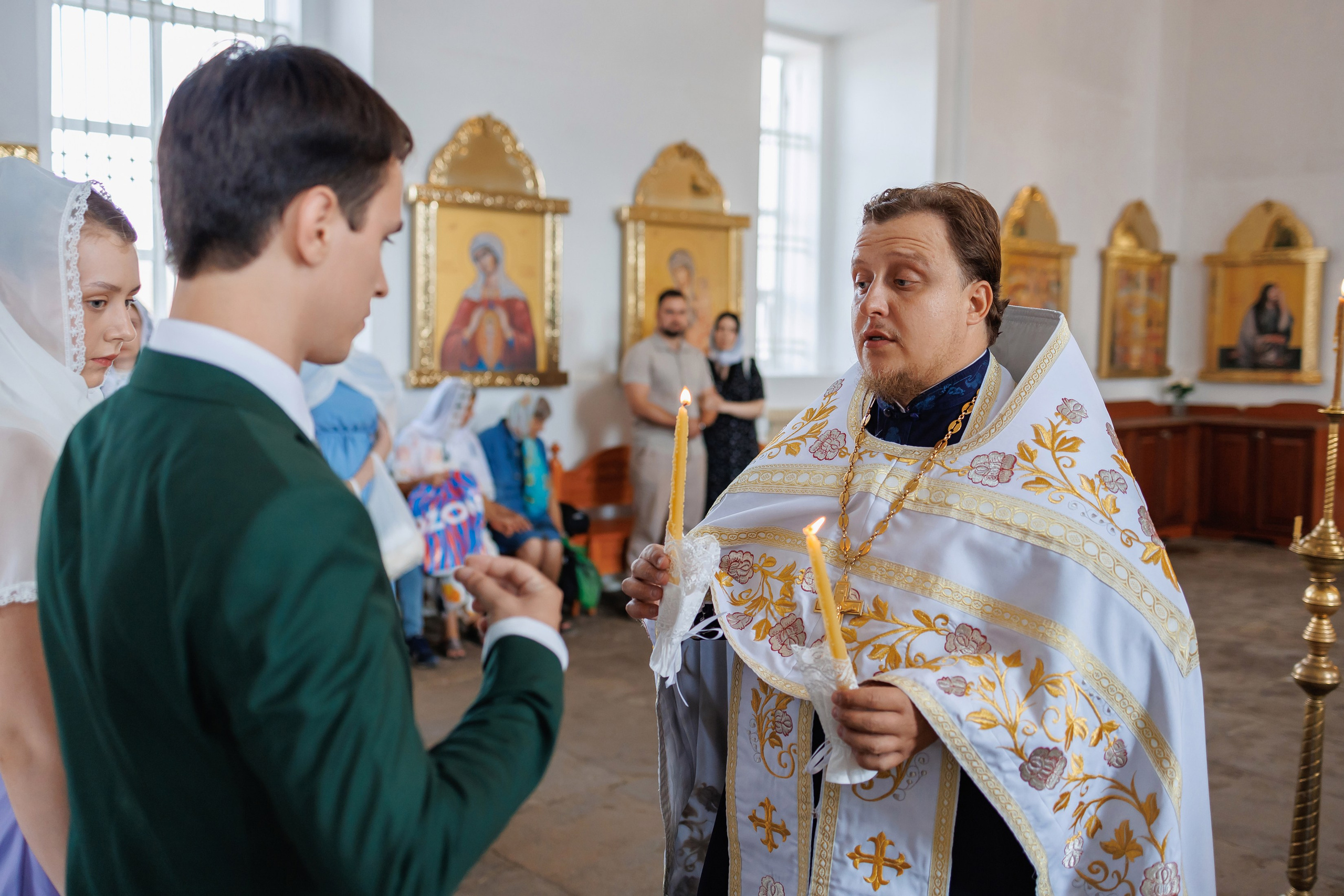 Илья и Алина (венчание). ФОТОГРАФ Ярослав Желваков Каменск-Шахтинский