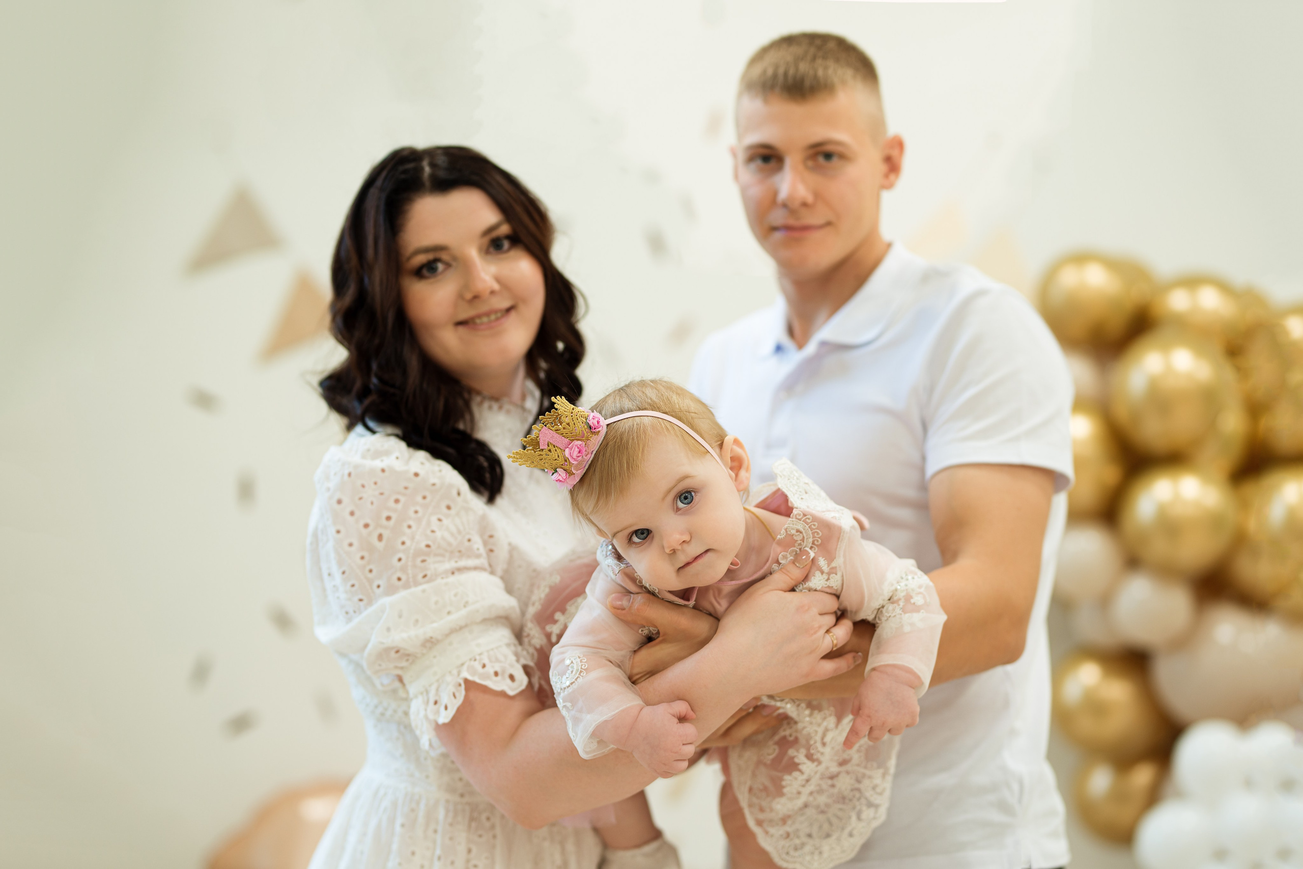 Полине 1 годик. Фотограф Таинств Крещения и Венчания в г. Курске