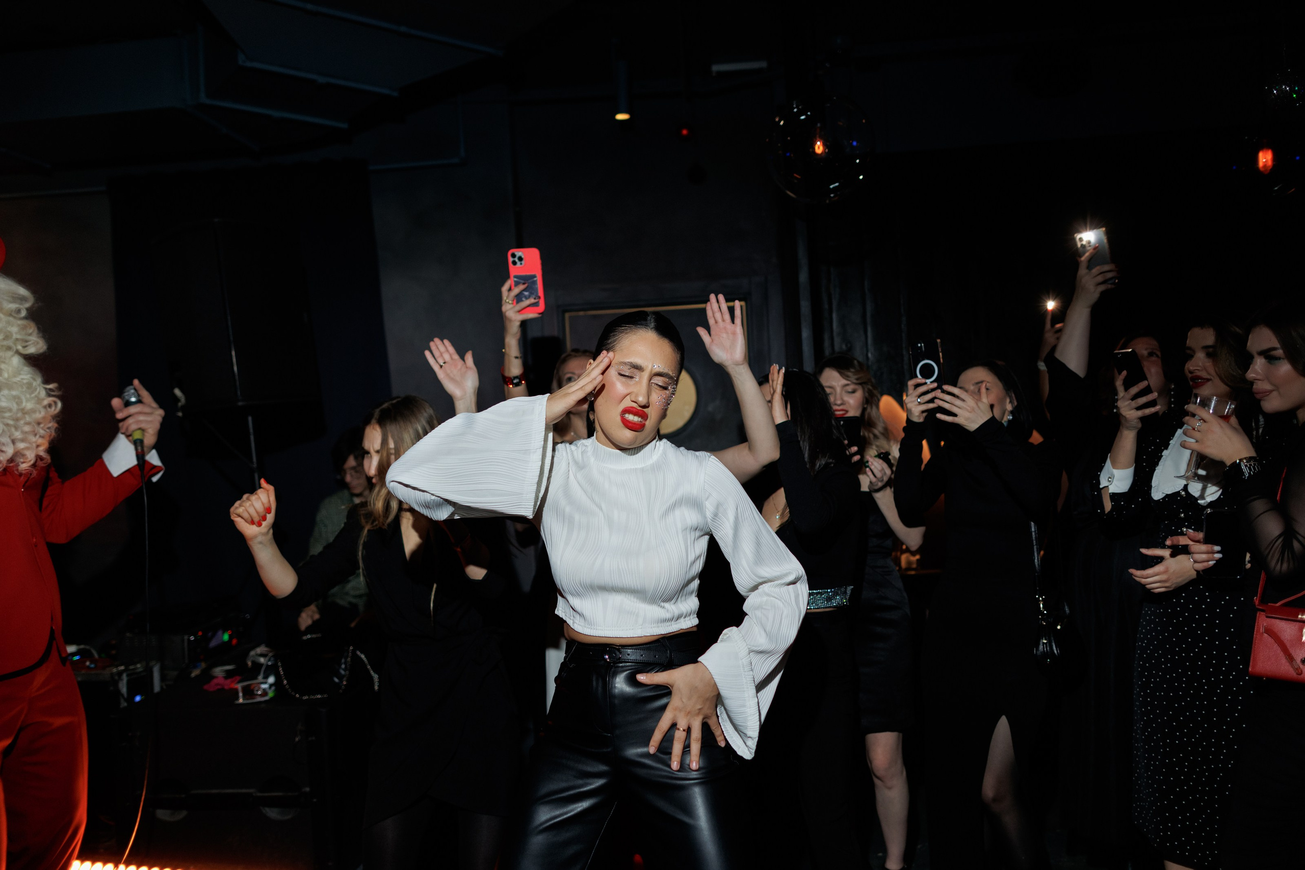 New Year Подружки 23/2024. Свадебный, портретный и репортажный фотограф Дмитрий Карпов