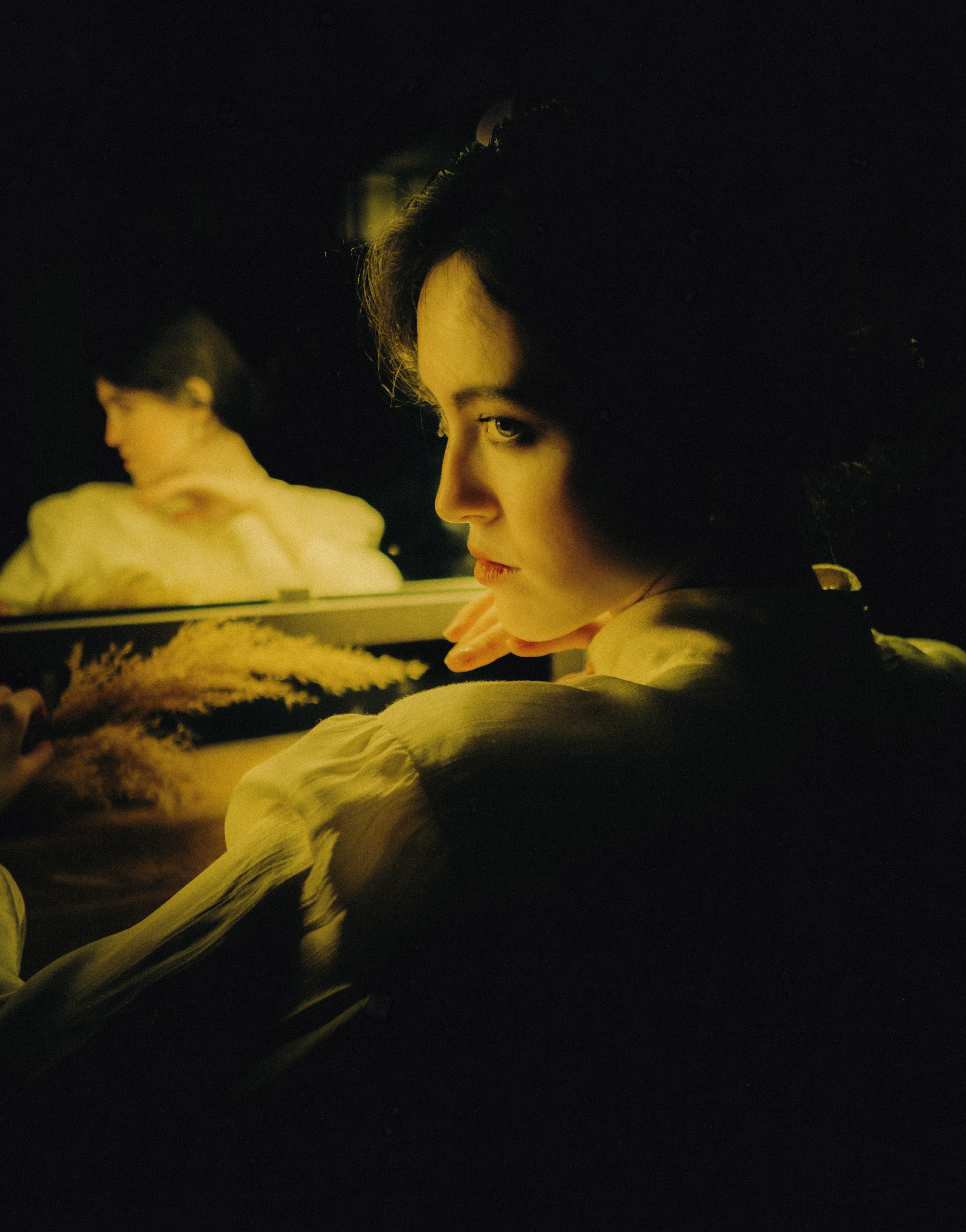 Secrets of the mirror. Фотограф и Стилист в Санкт-Петербурге Алеся Хомиченок и Игорь Гарин