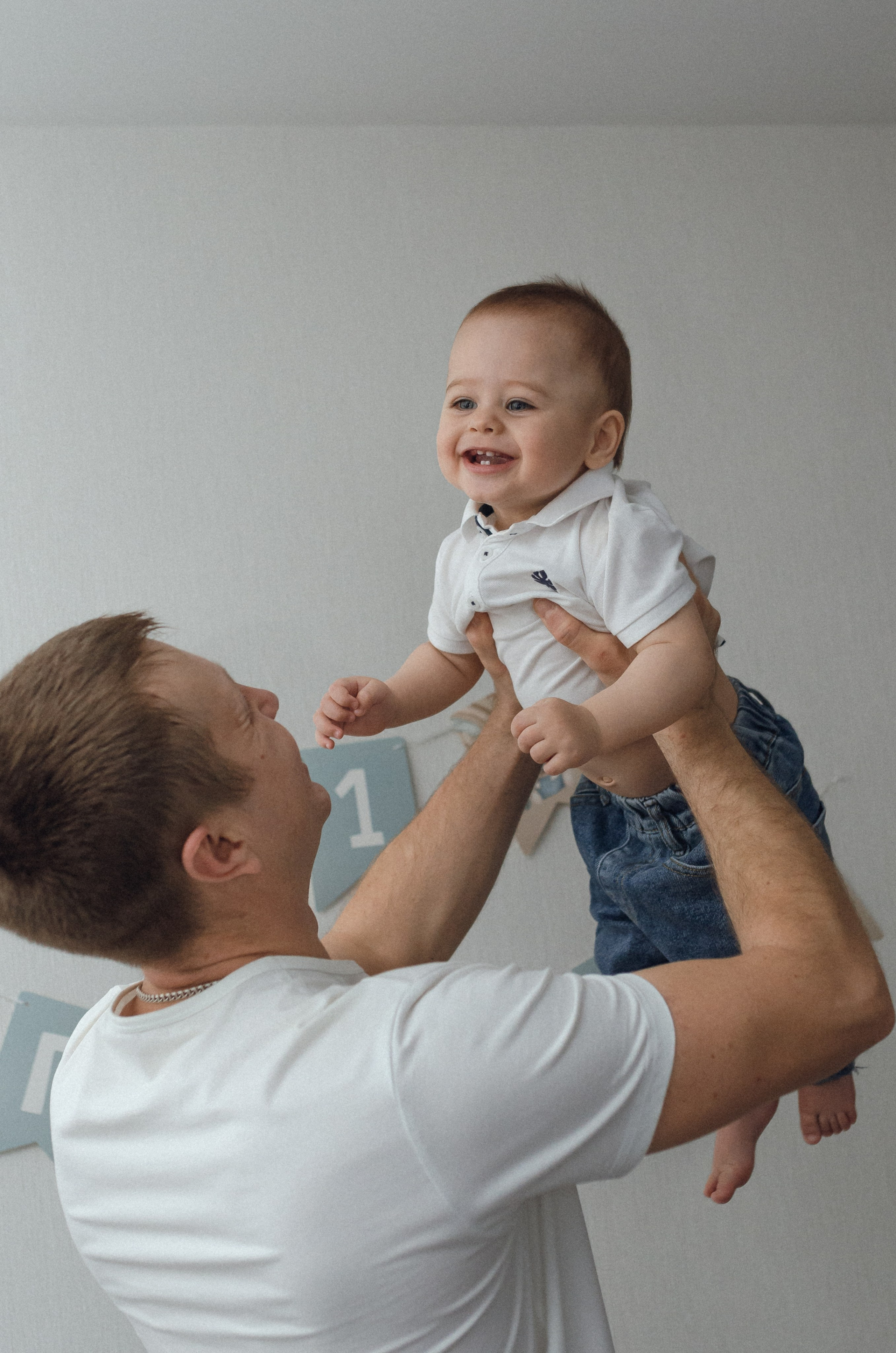 Света, Кирилл и маленький Максим. Семейная домашняя съемка. Семейный фотограф в Барнауле Ирина Ястребова