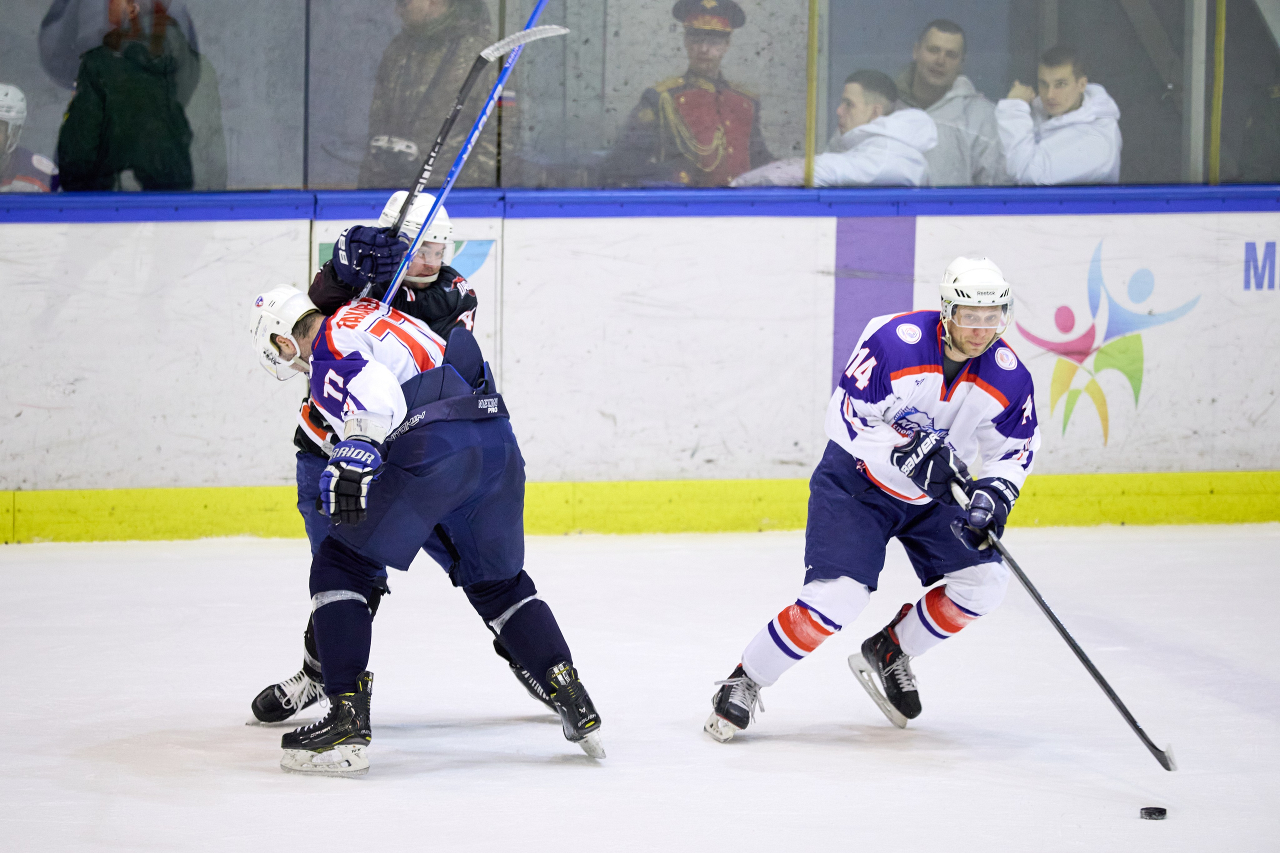Хоккей. Кубок памяти Никиты Фаткулина. Финал. Фотограф в Новосибирске Алена Скокова