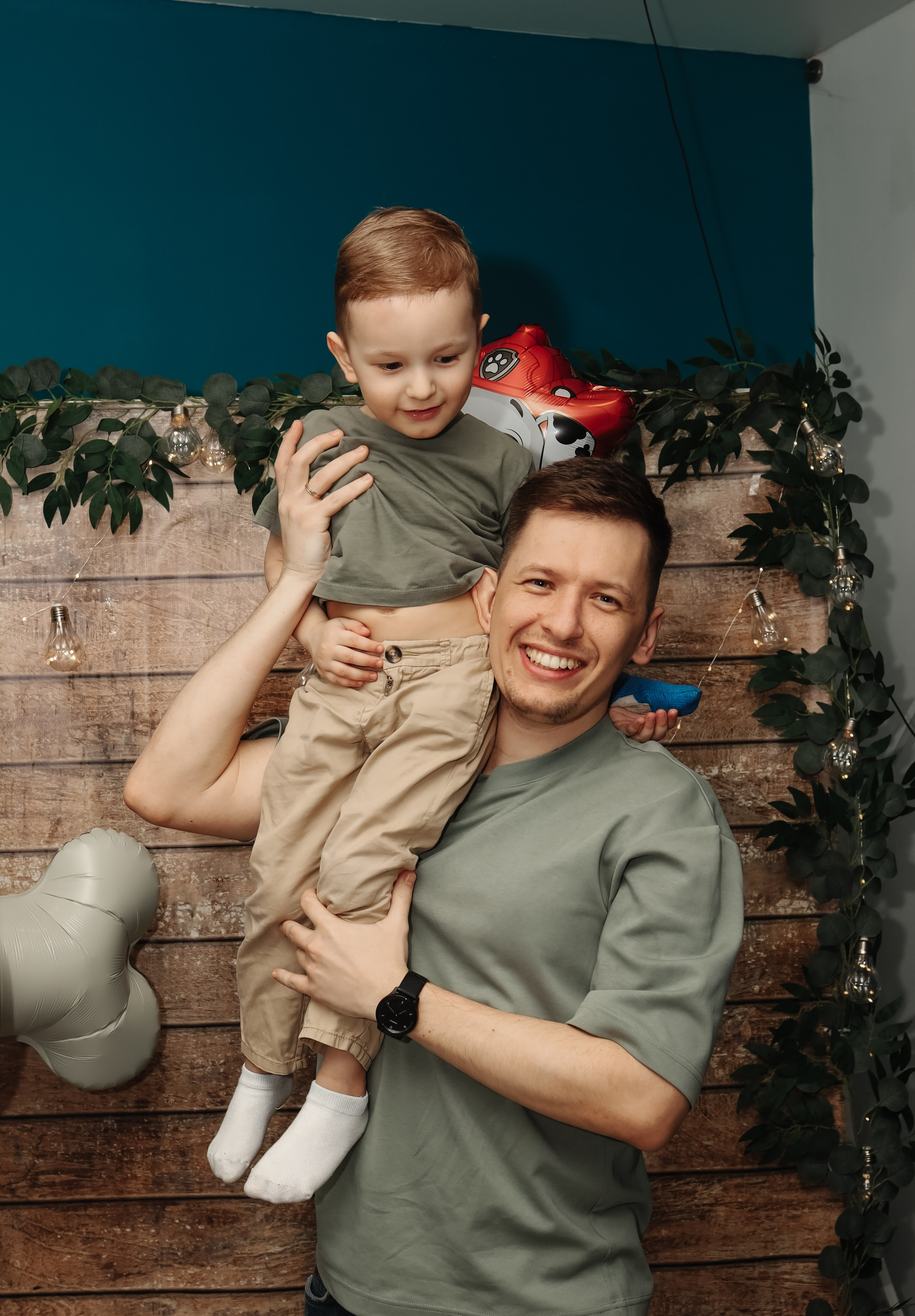 Андрюше 4 годика. Фотограф Новосибирск