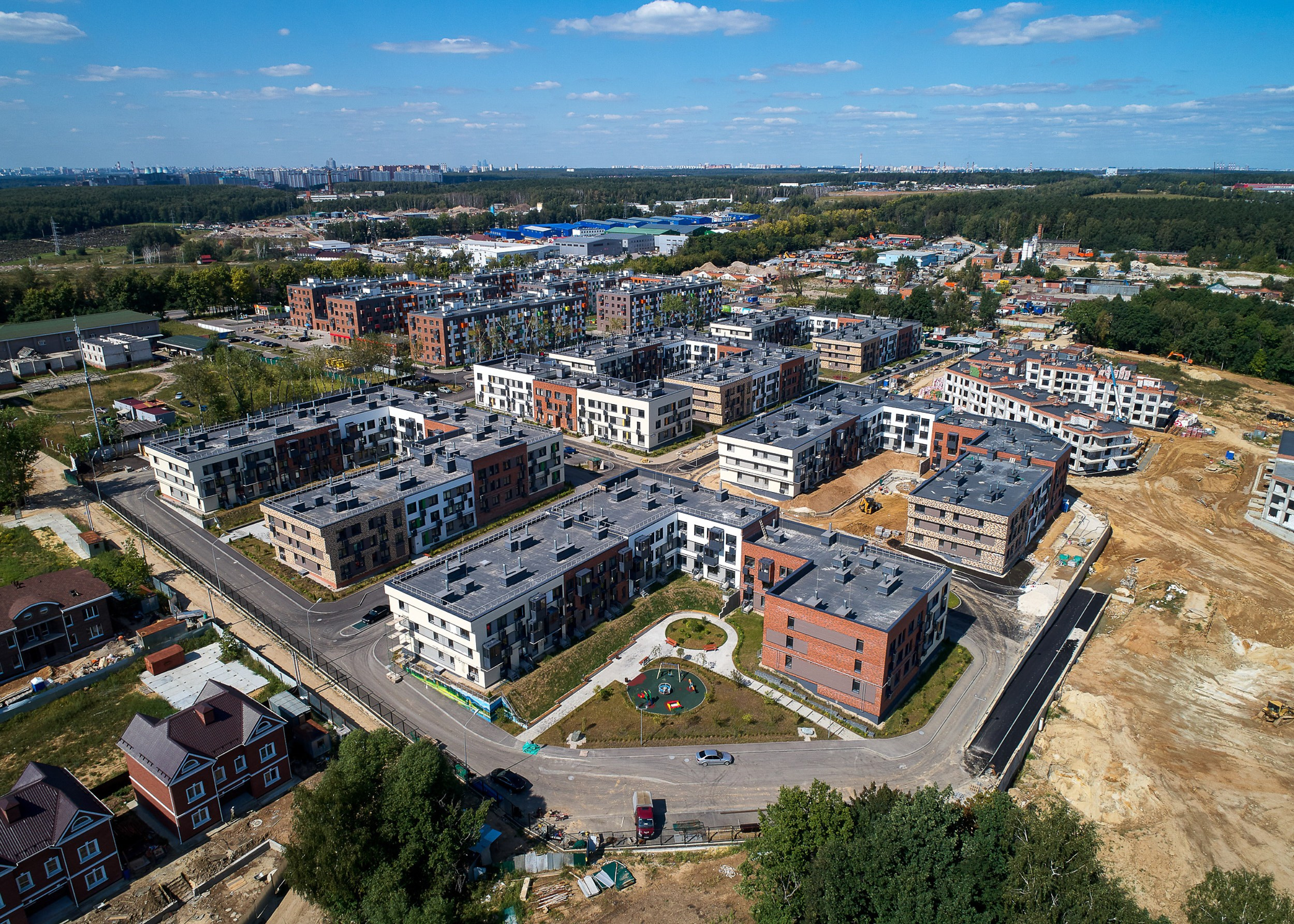 Строительство. Герман Лепёхин коммерческий фотограф в Москве: репортаж, портреты, интерьеры, производство