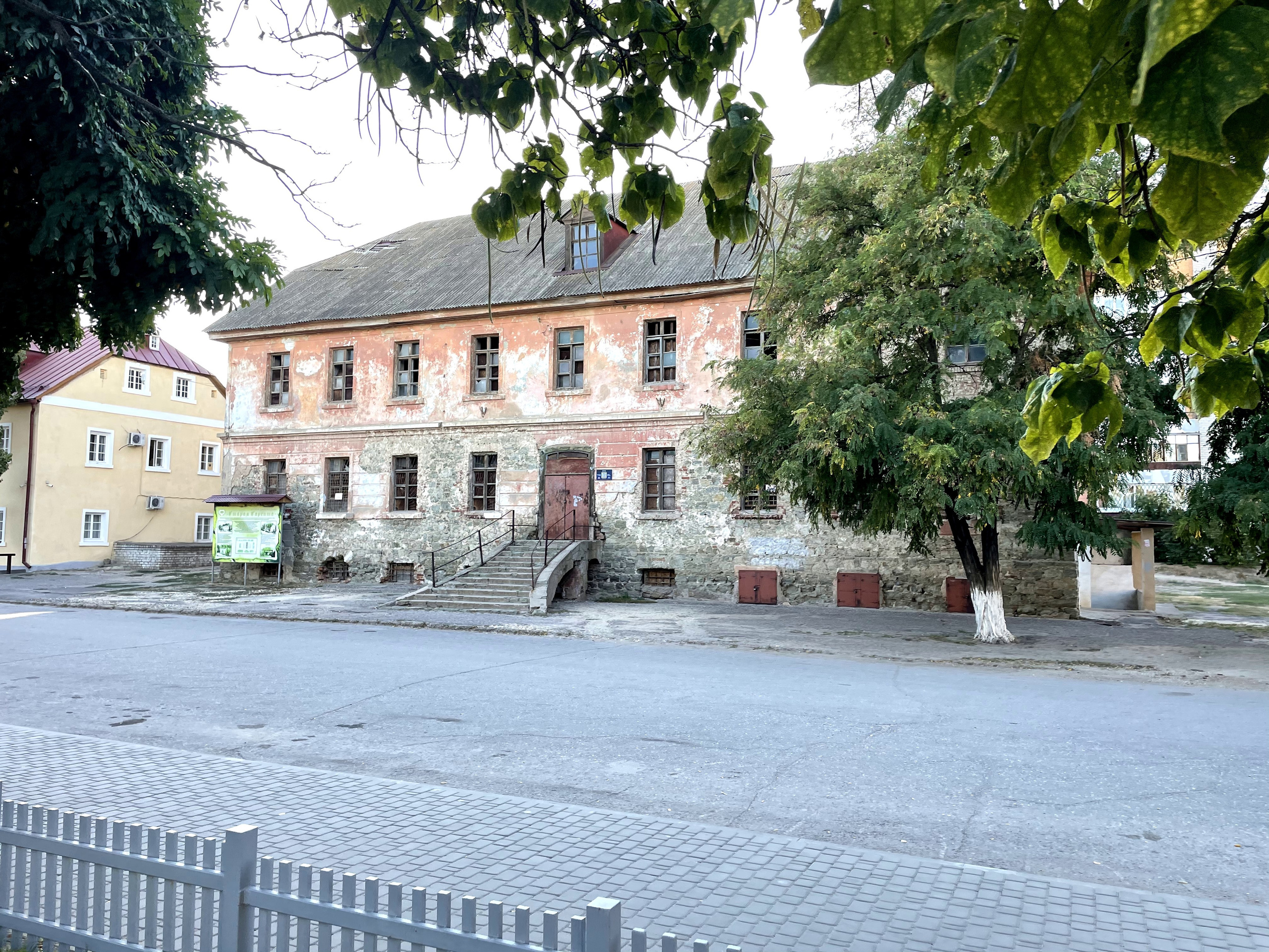 20 094 Здание. ВИЗУАЛЬНЫЕ И ЗВУКОВЫЕ РЕШЕНИЯ ДЛЯ БИЗНЕСА И СЪЁМОК ТЕЛЕТЕЛА