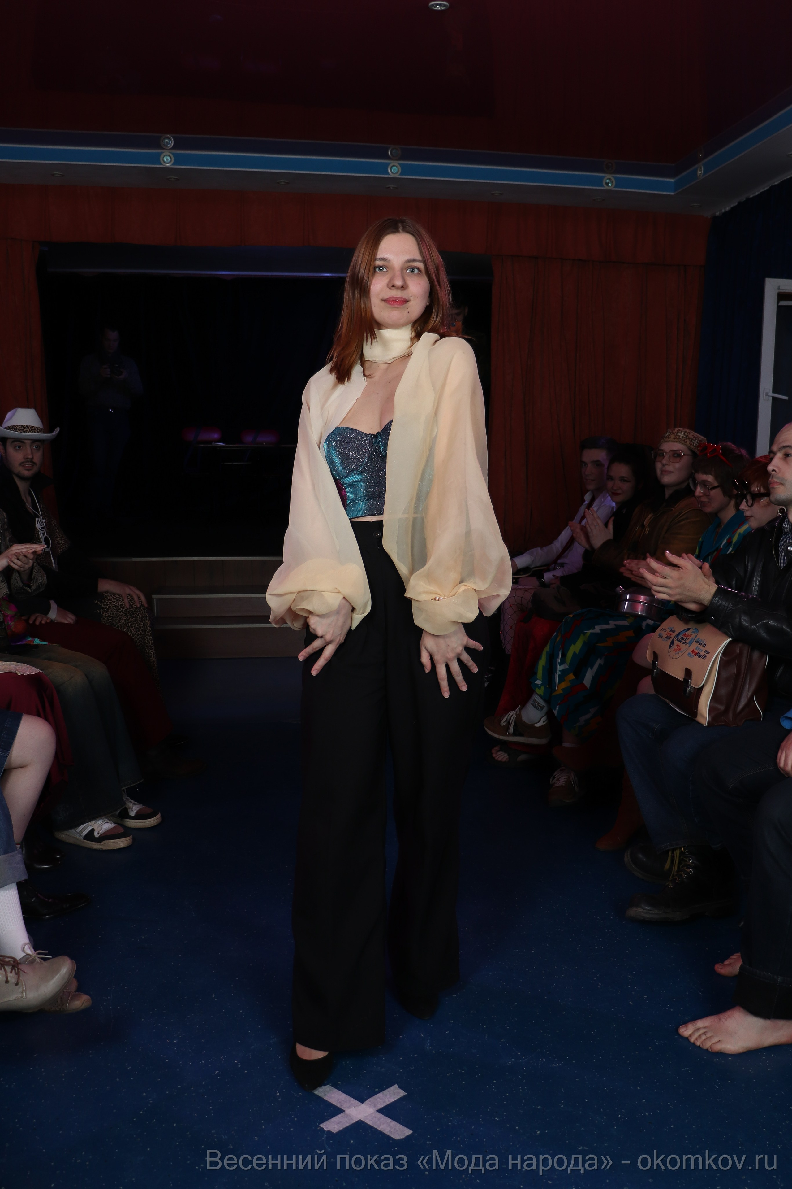 Весенний показ «Мода народа». Ивентный фотограф в Санкт-Петербурге Олег Комков