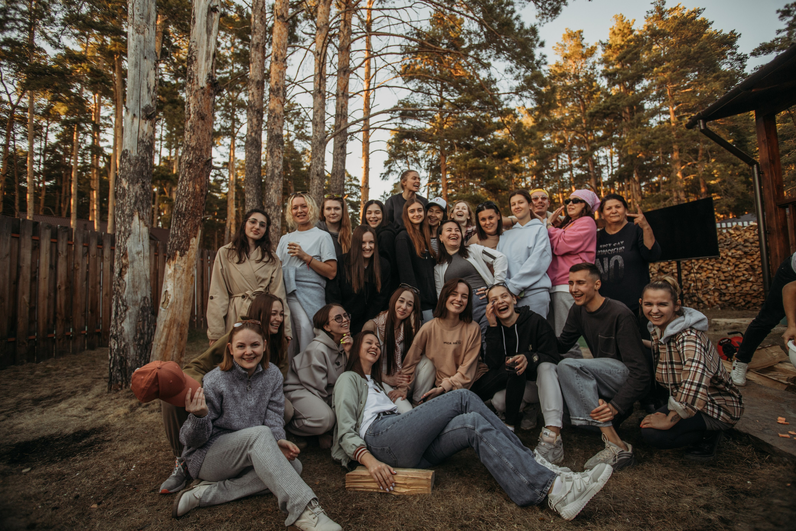 Корпоратив Muza_Arts. Венера Гайн. Репортажный фотограф  Тюмень. Обучение фотографии с 0