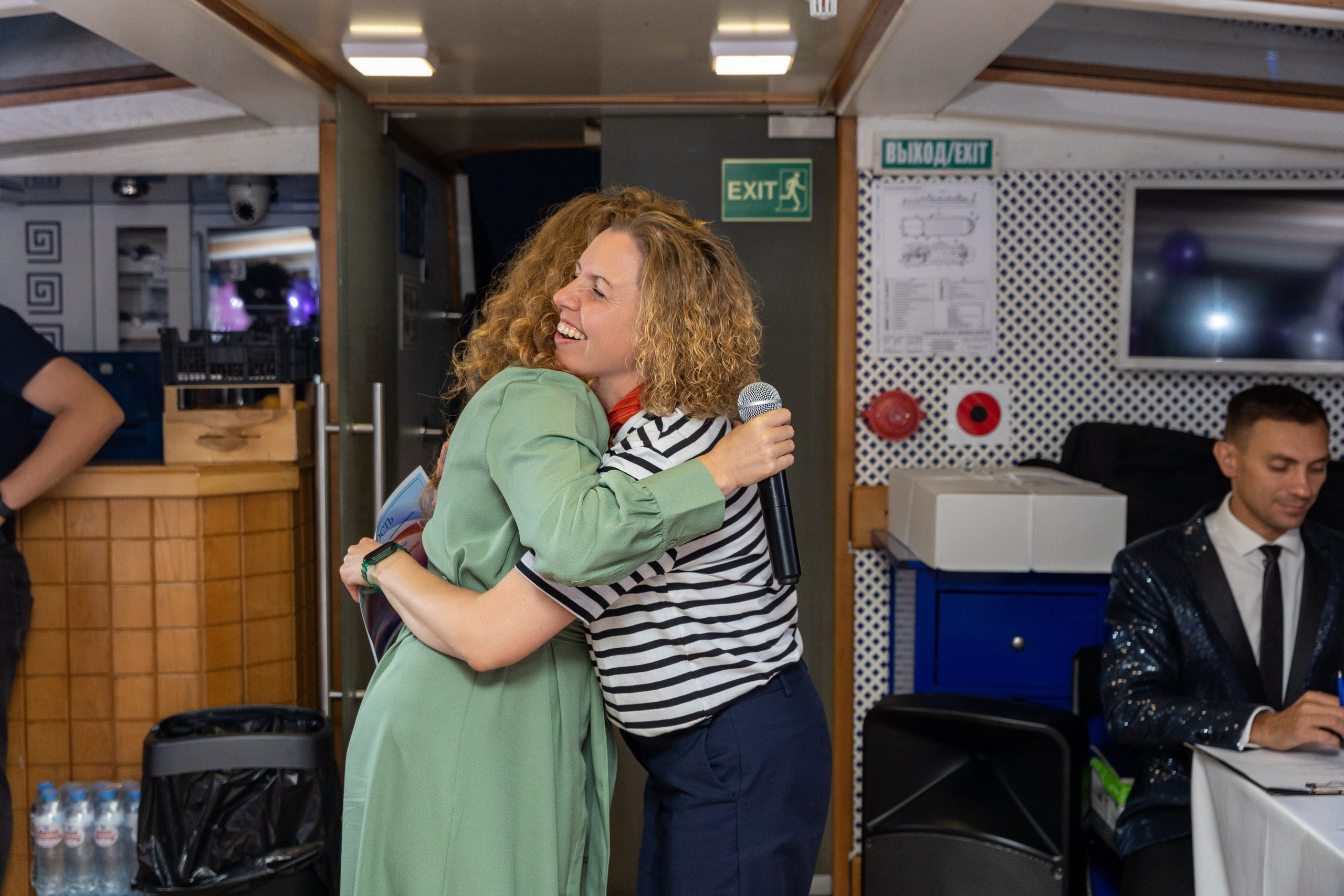 Выпускной на караблике 9 класс. Фотограф в Санкт-Петербурге Закута Ольга