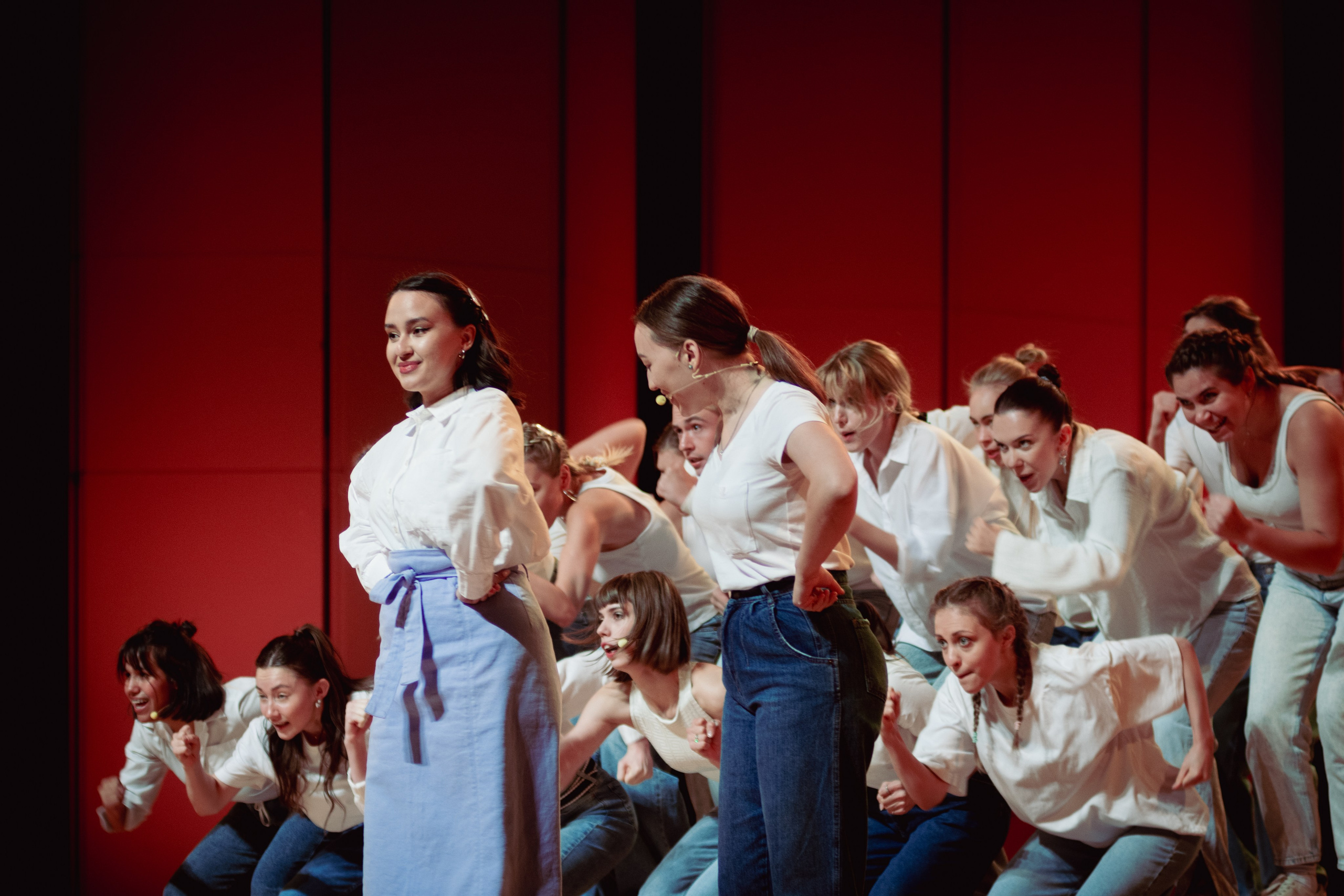 Юбилей ГБОУ г. Москвы «Школа № 1329». Фотограф и оператор в Москве Елизавета Коргалидзе