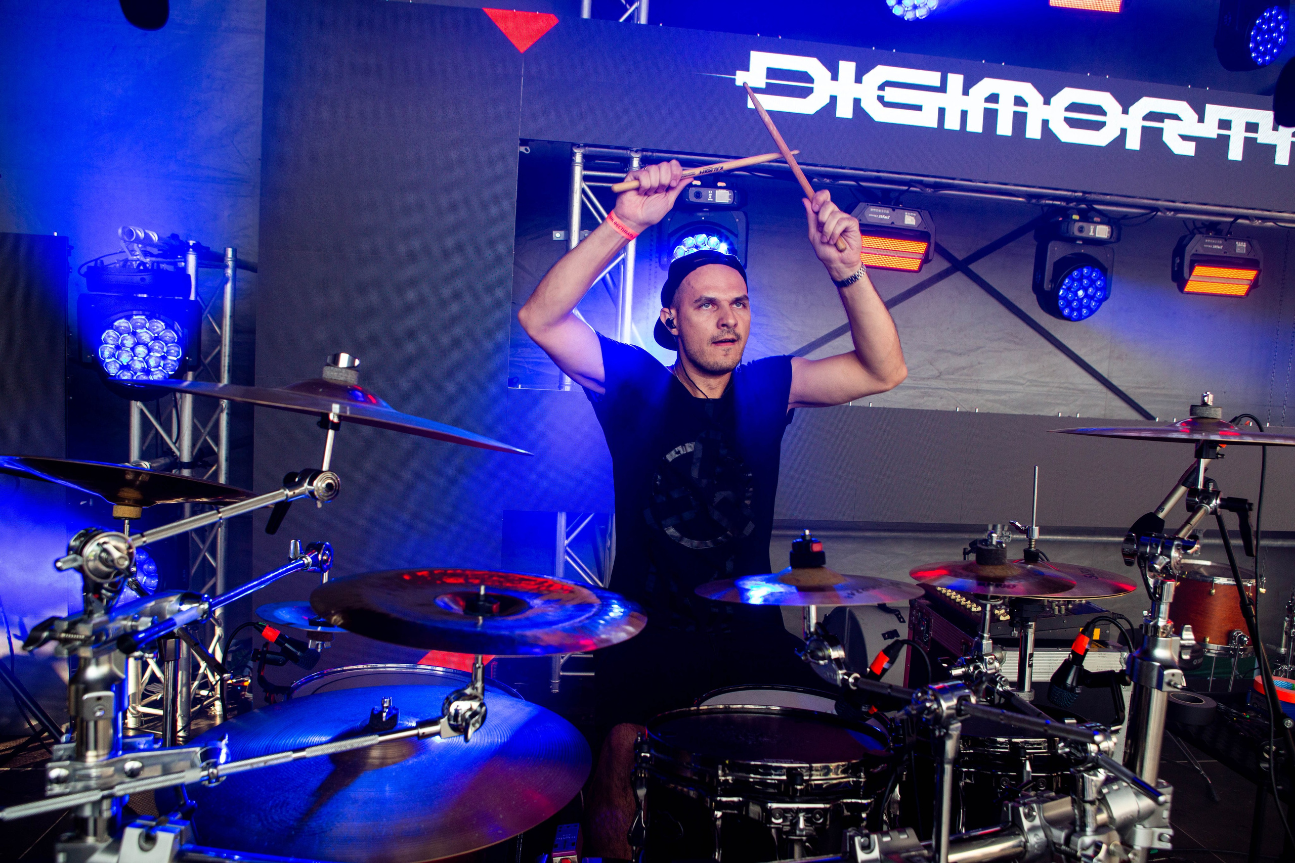 DIGIMORTAL. Репортажный и портретный фотограф Михаил Мартиросян