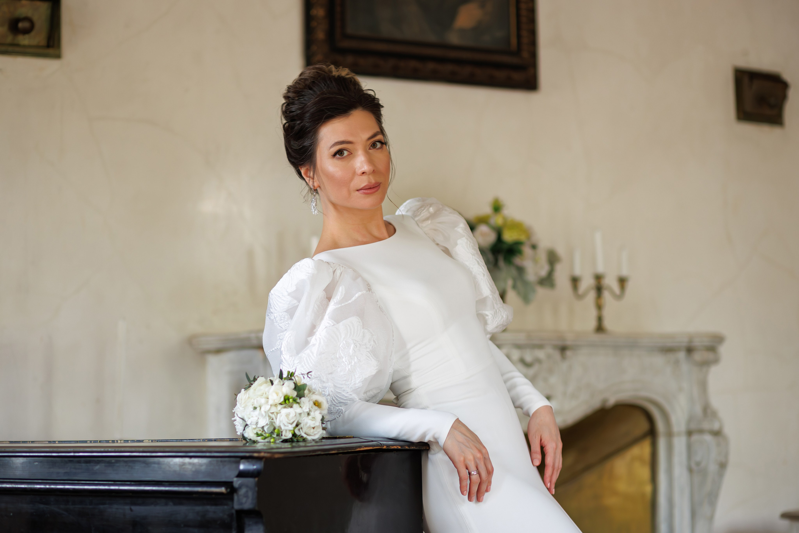 Свадебная фотосессия в библиотеке читальне им Пушкина. Свадебный фотограф Москва и МО Сергей Киржаев