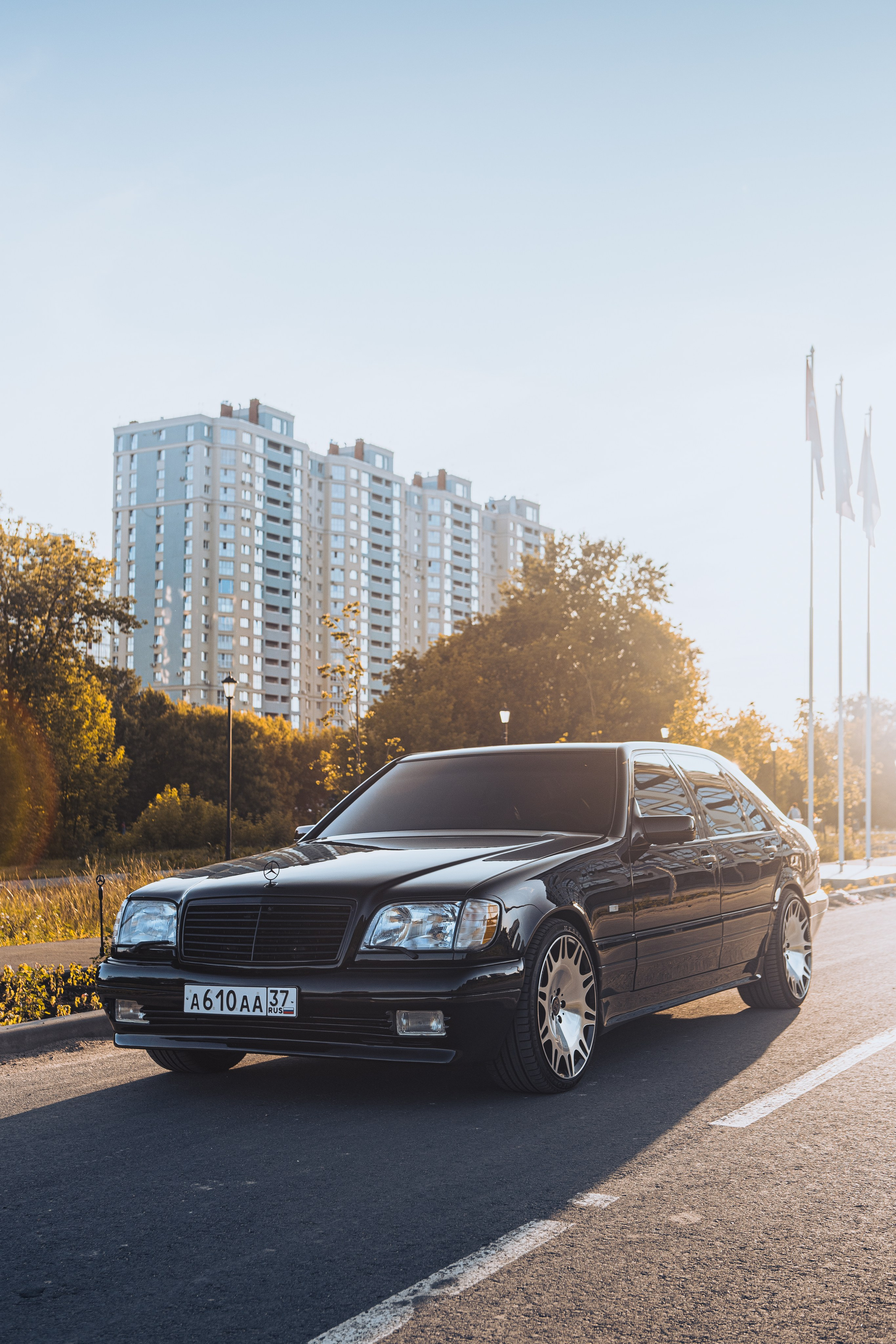 Mercedes-Benz W140. Авто Видеограф/фотограф в Иваново для Вашего бизнеса