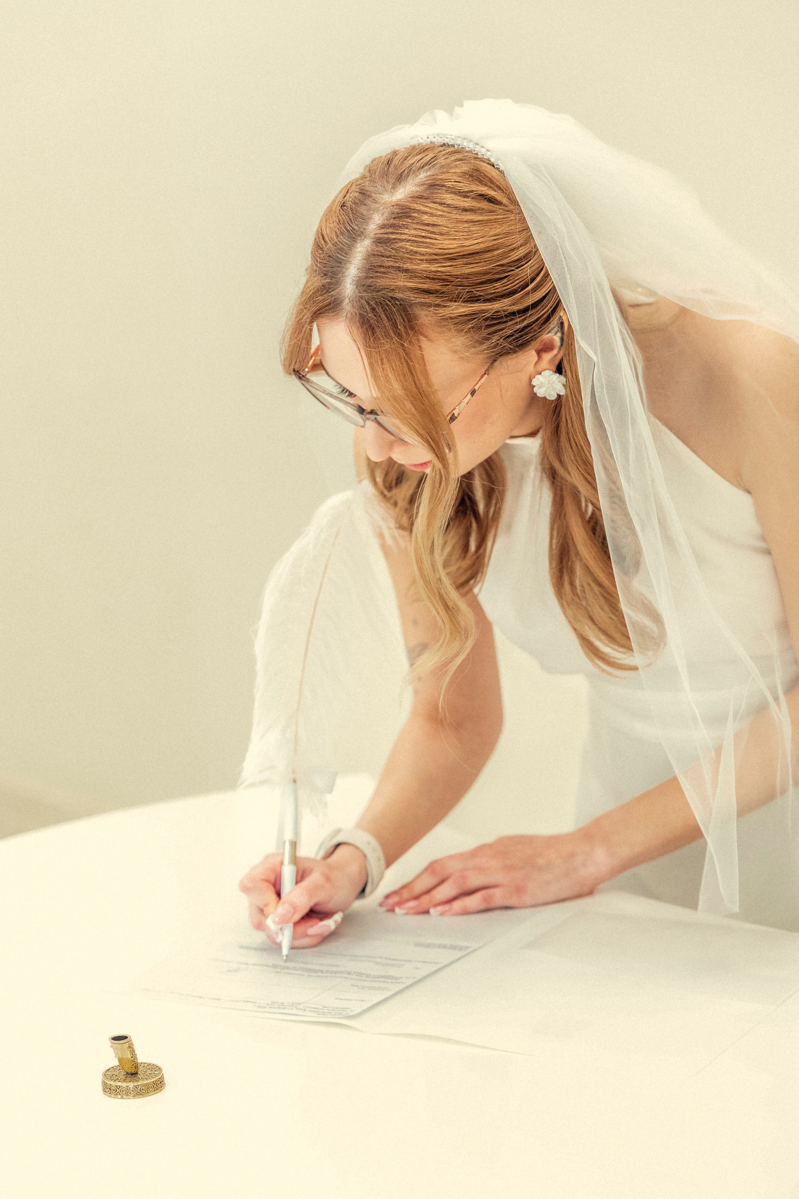 Роспись в Жуковском ЗАГСе. Фотограф для маркетплейсов, фотоуслуги в Жуковском Татьяна Марсуверских