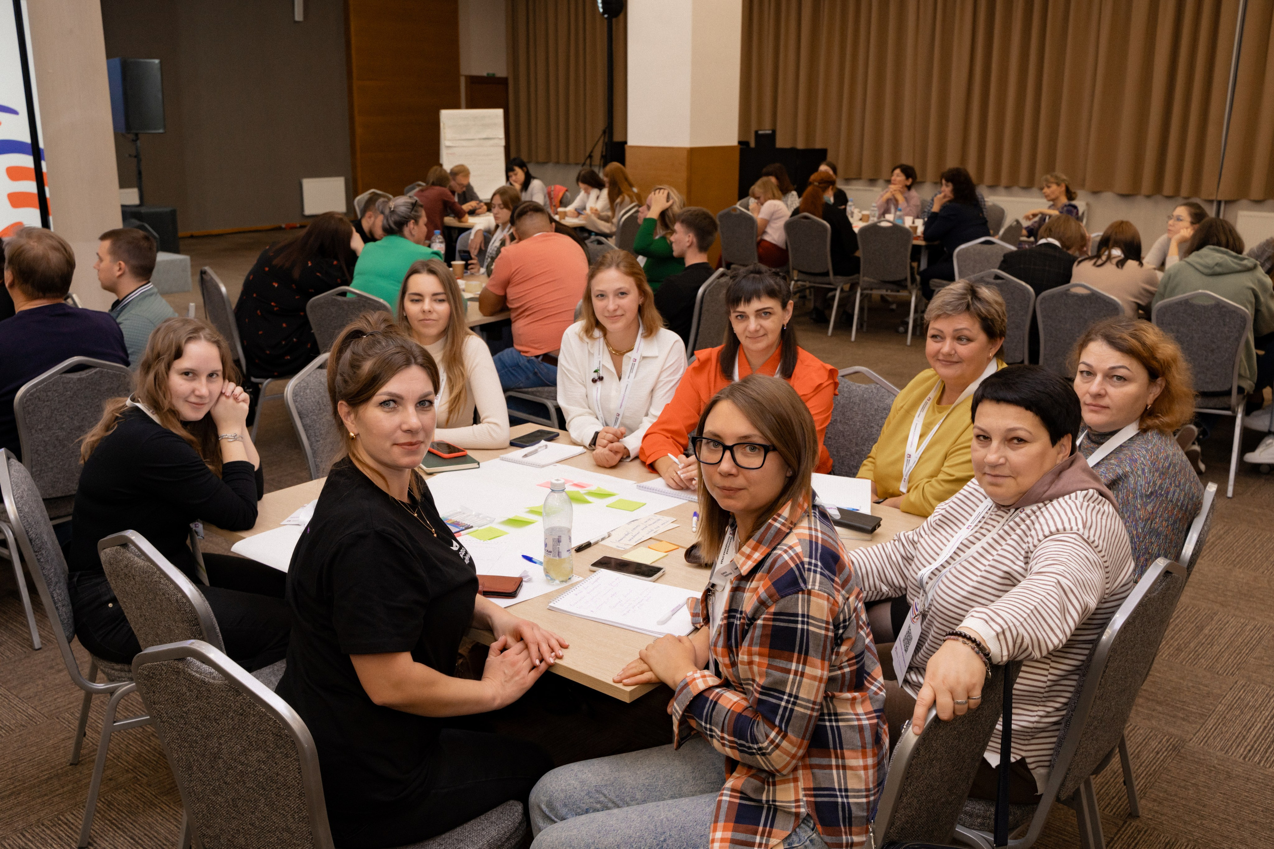 Окружной семинар в сфере профилактики от Росмолодежи в Амаксе 2024. Фотограф Надежда Погребняк | Рязань | Москва