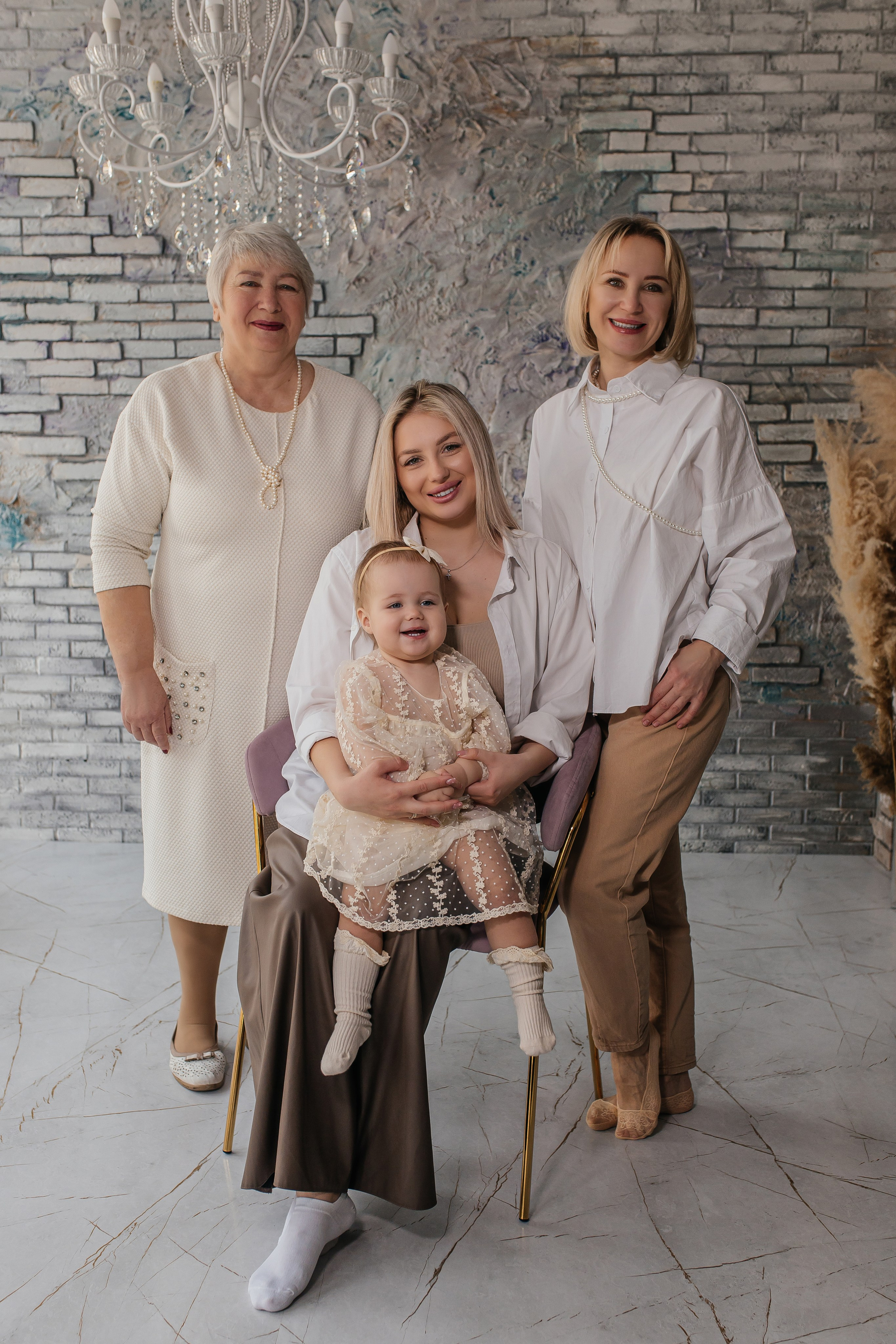 Семейная фотосессия в честь годовасия. Свадебный фотограф в Ростове-на-Дону и Азове Малявка Анастасия