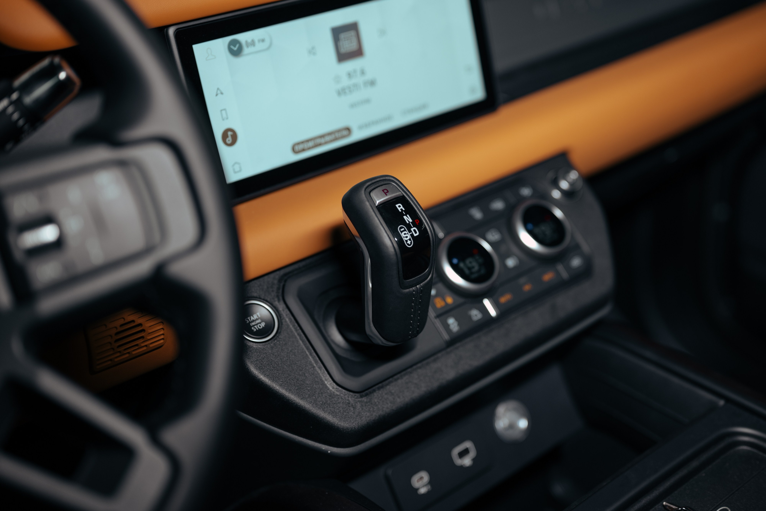 Defender 3 door. DeLorein