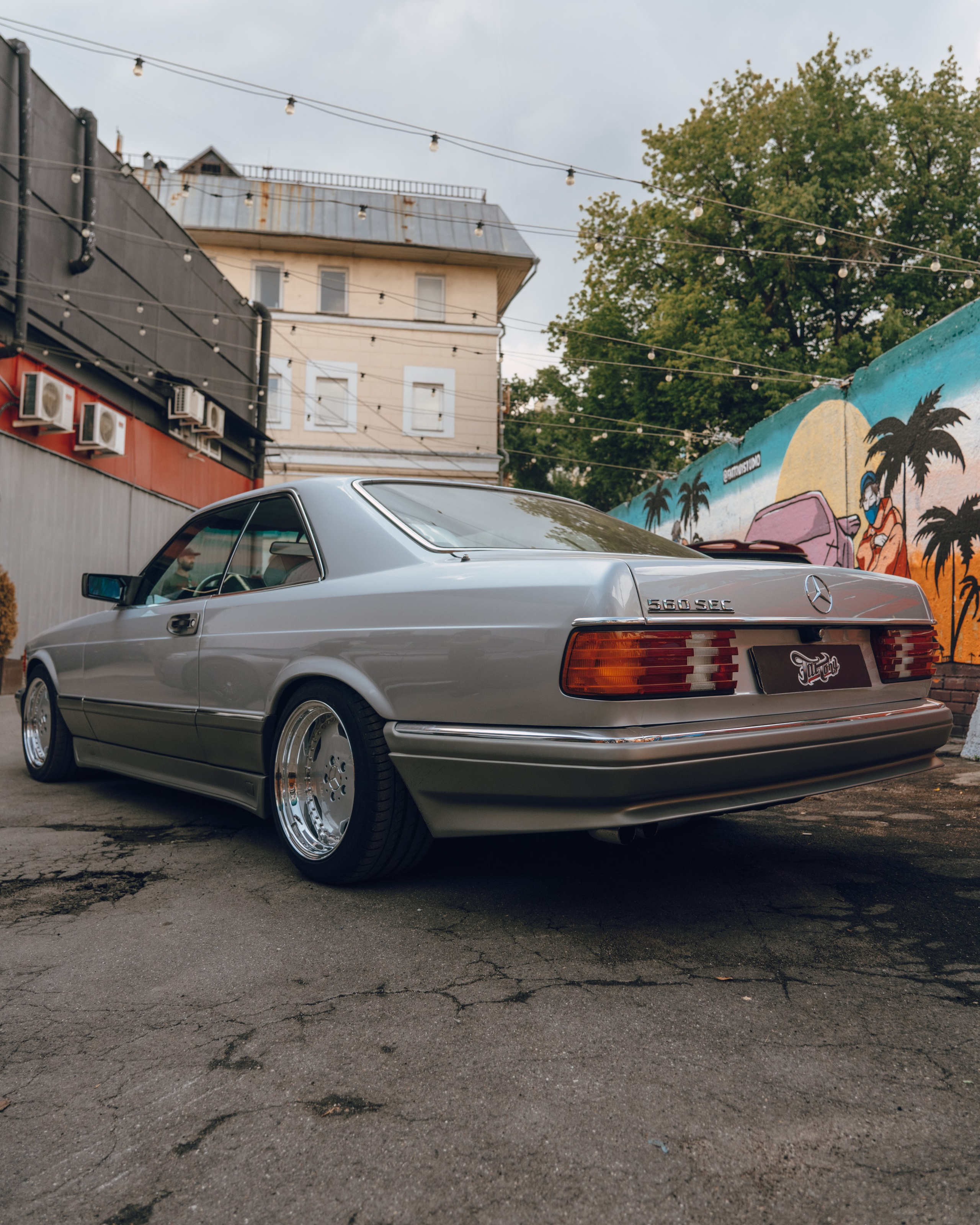 Mercedes c126 560 SEC шиномонтаж. DeLorein