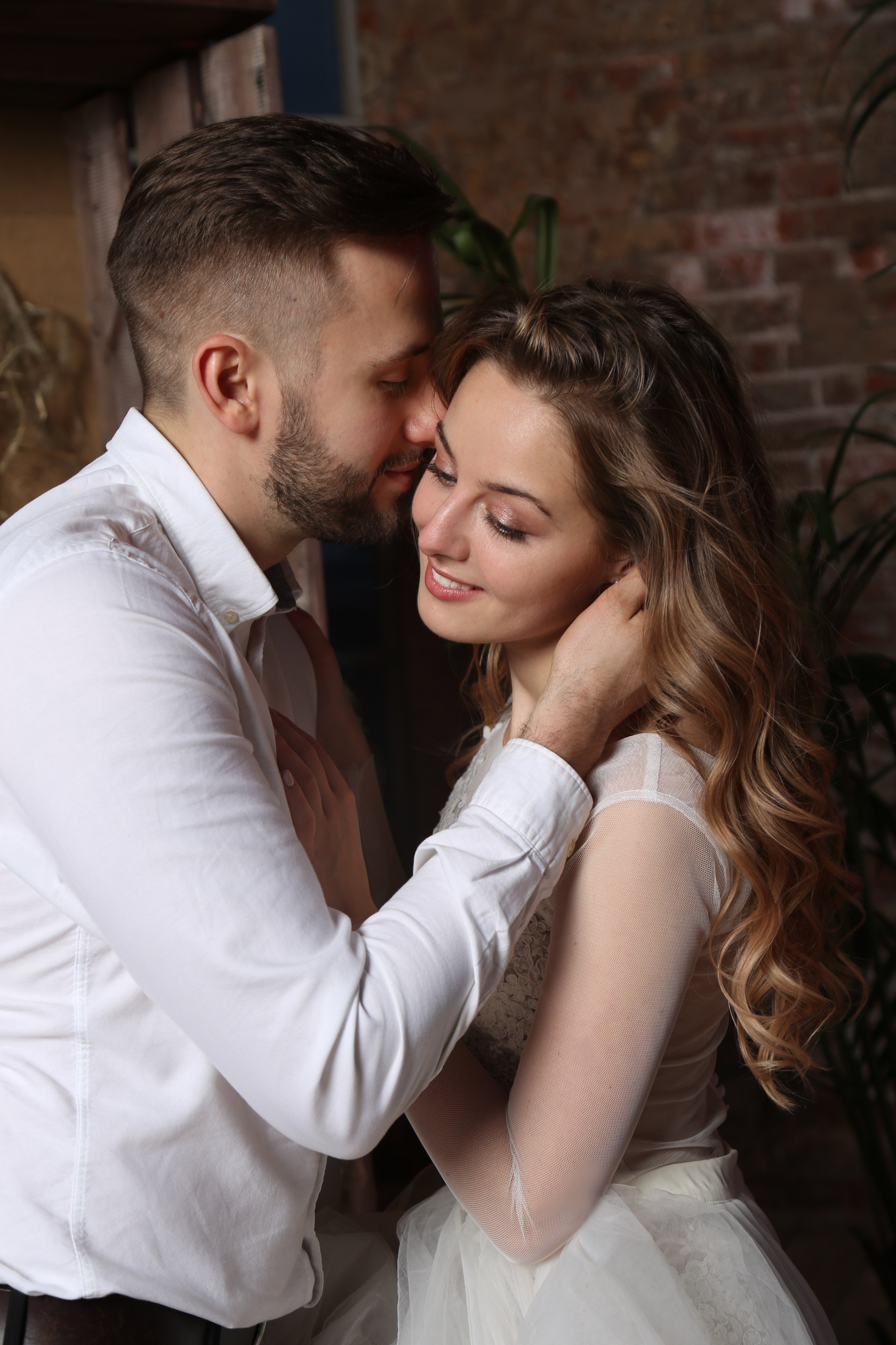 Свадьбы. Фотосессия в студии в Москве от профессионального фотографа услуги по доступным ценам