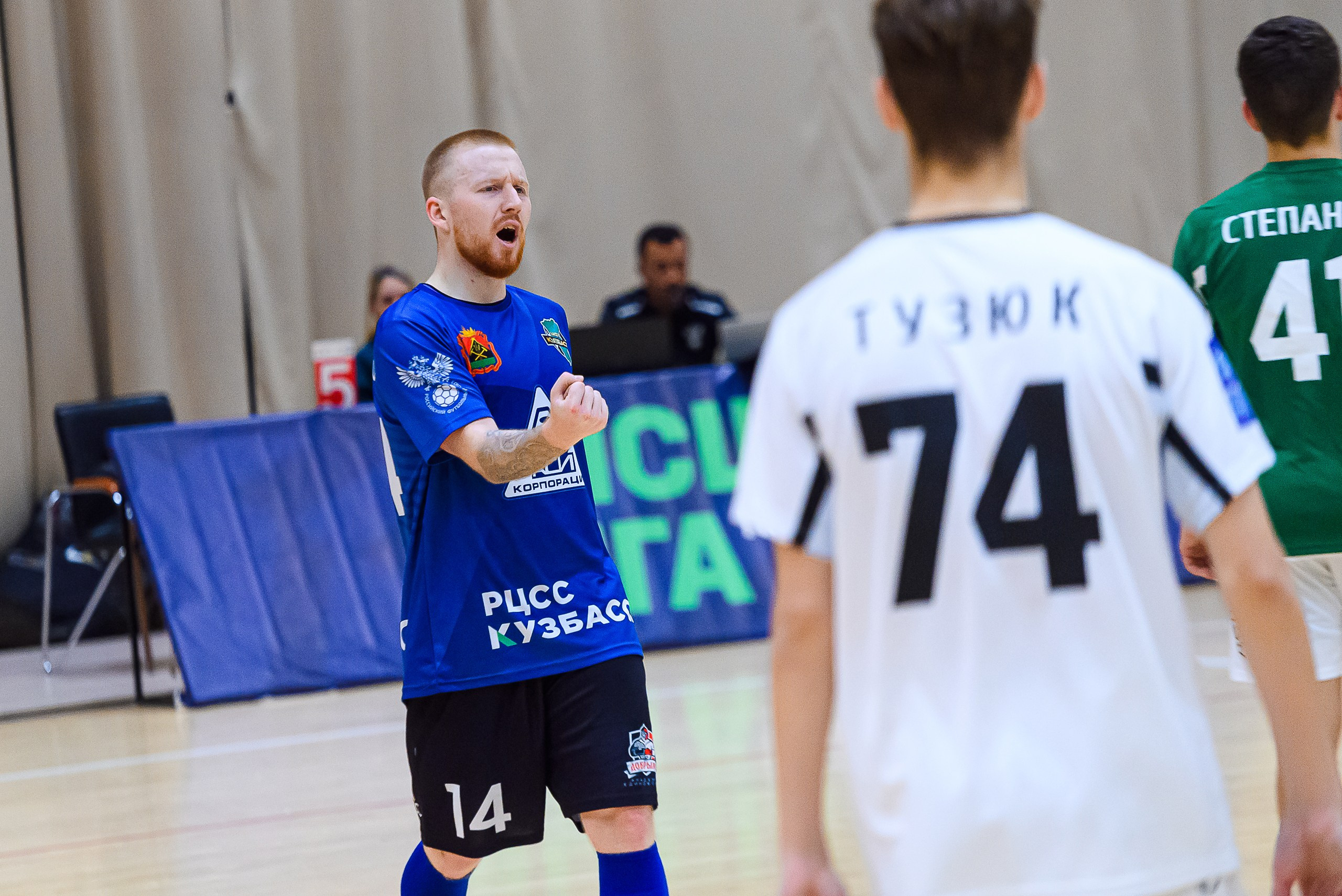 Высшая лига по футзалу — Сезон 2024-2025 — 2ой тур. Репортажный фотограф в Кемерово