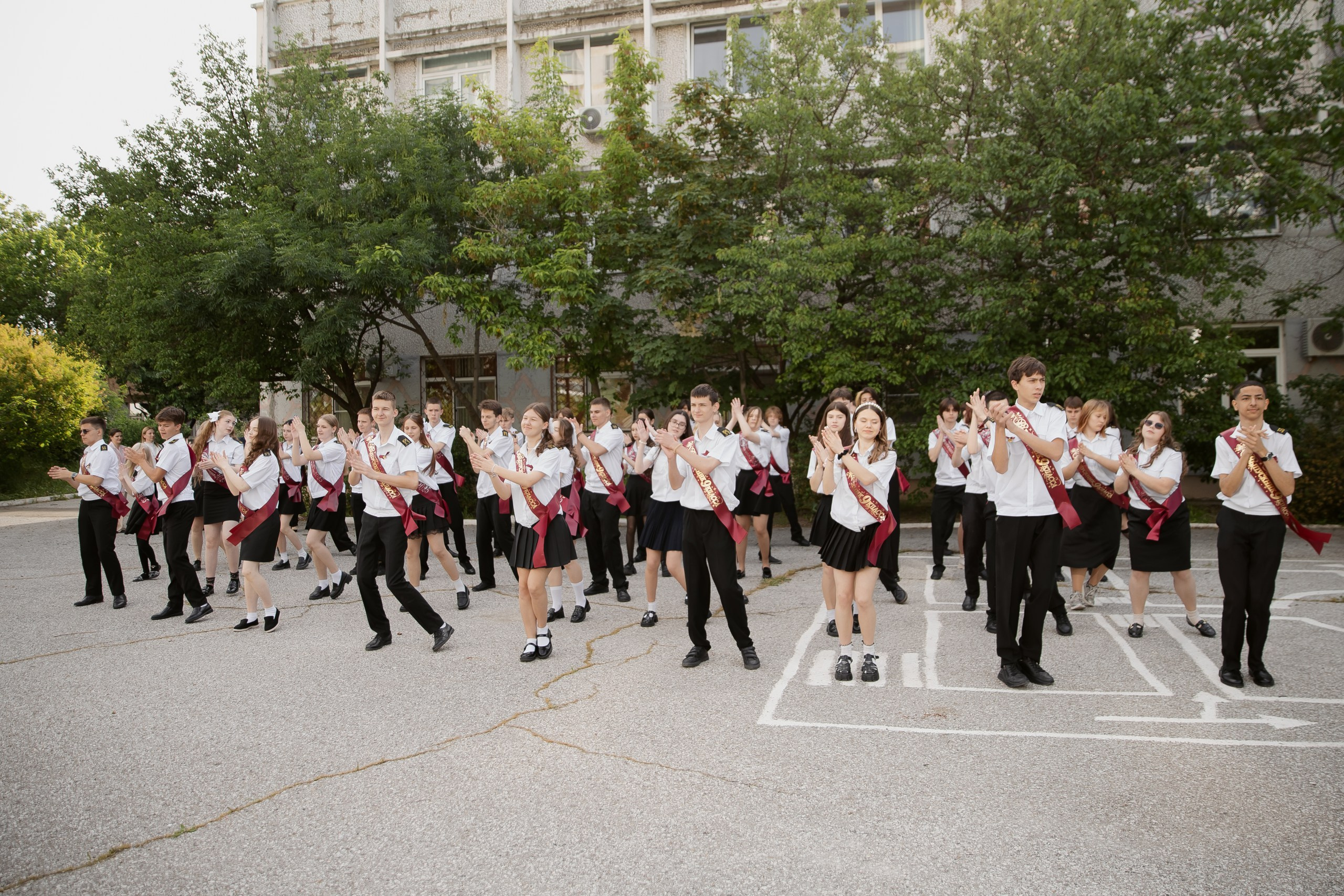 9 класс 33 школа. Выпускные альбомы Натальи Бутко: Новороссийск, Анапа, Геленджик