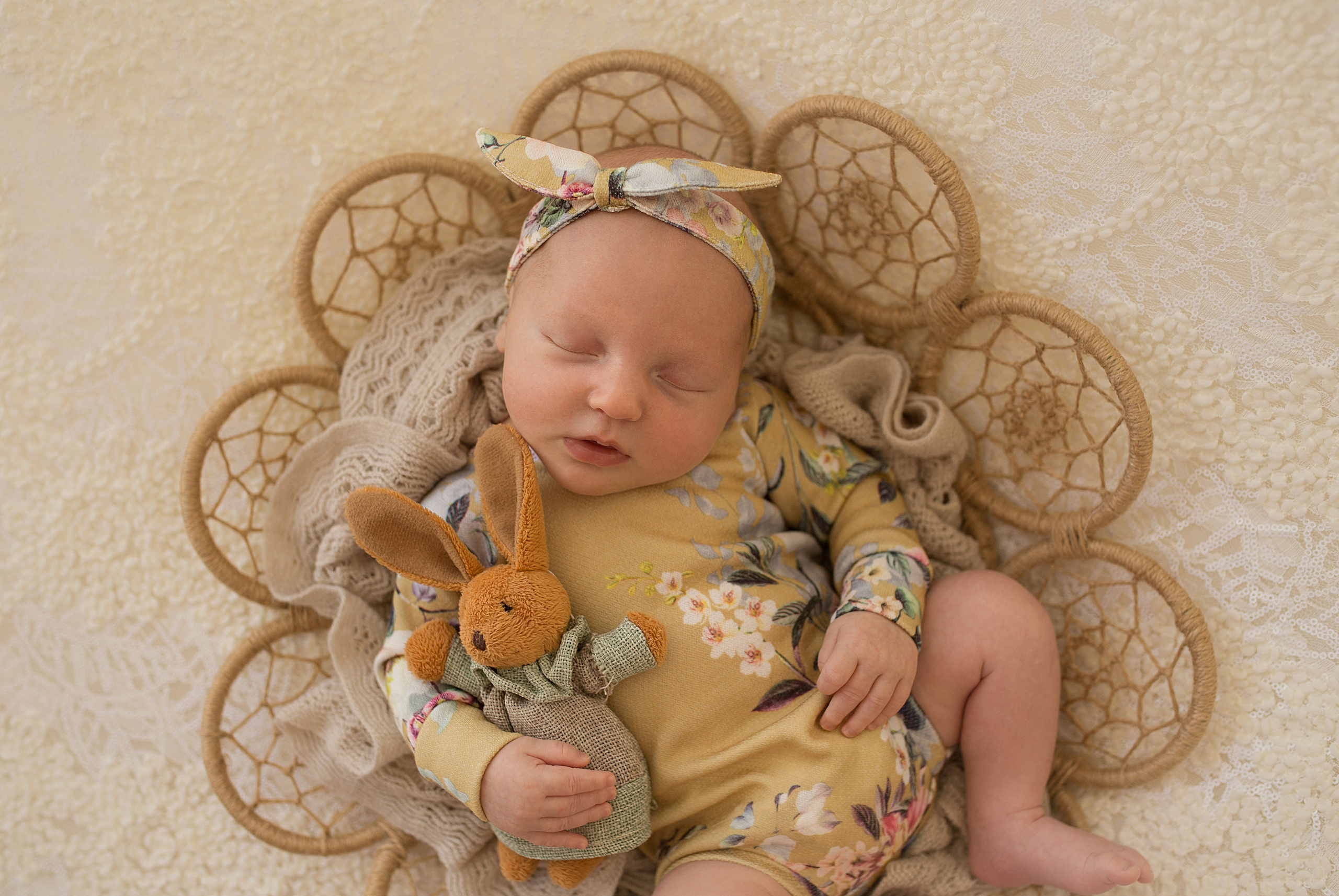 Фотосессия новорождённого. Фотограф новорождённых малышей и детский фотограф В Казани Лана Максим