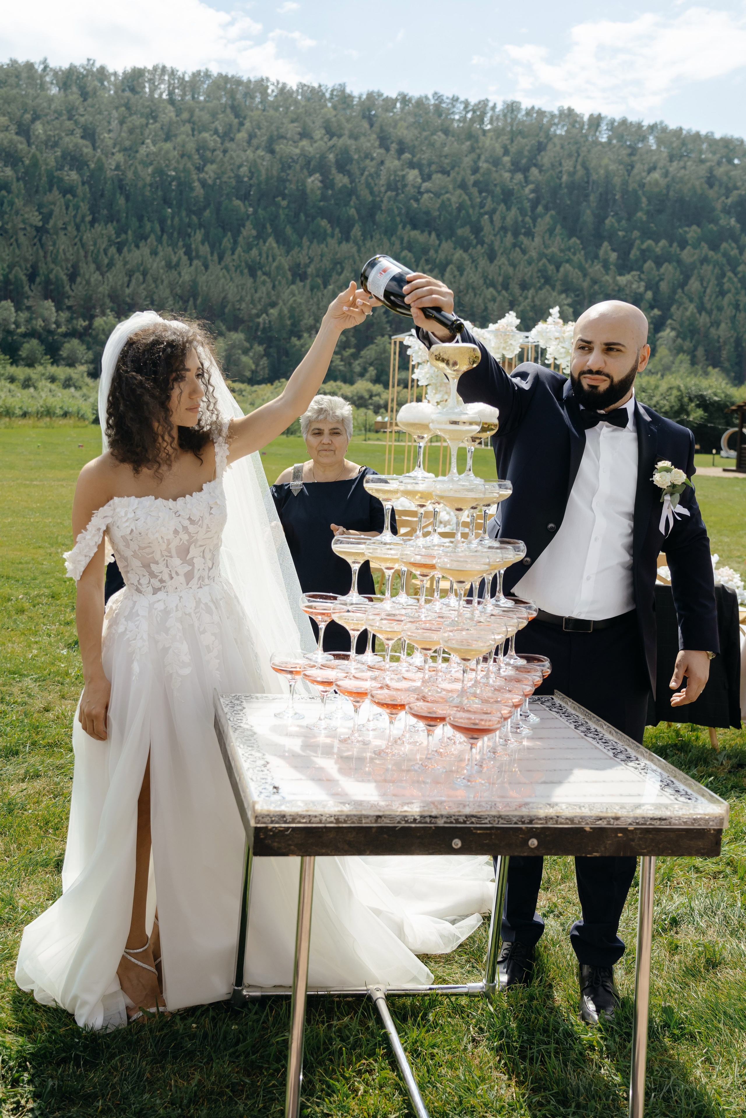 Грайр и Вартик. Свадебный фотограф Красноярск Вязьминова Мария