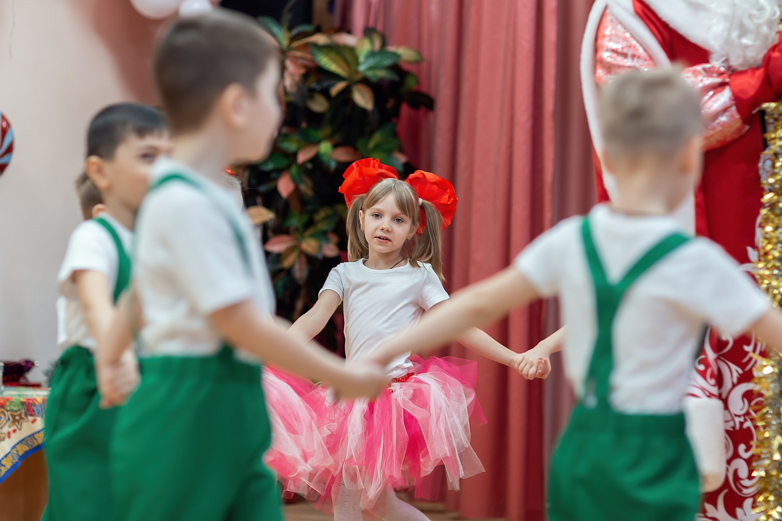 Утренник_"Карамельная фабрика» 2024. Семейный фотограф в Санкт-Петербурге